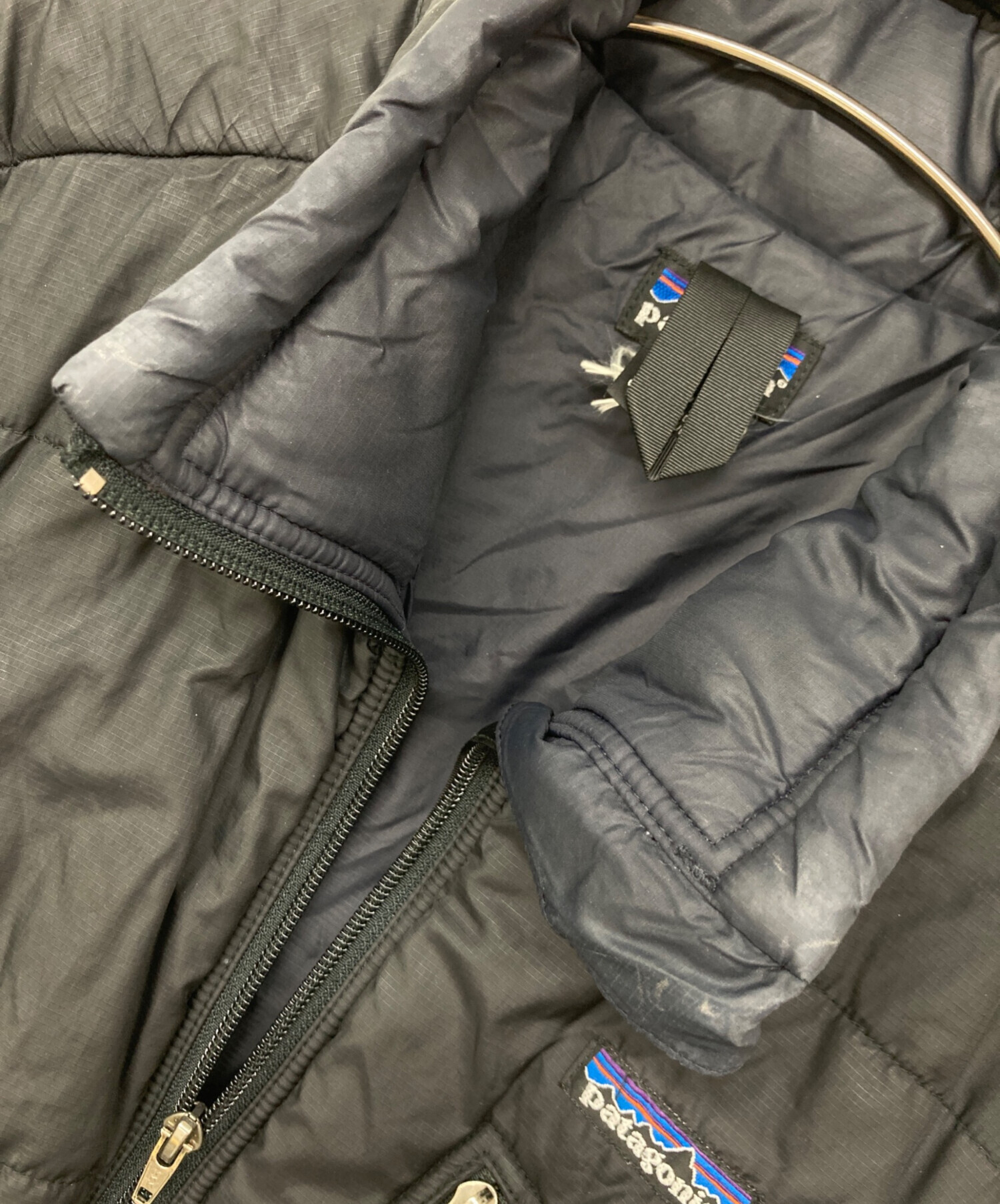 patagonia パフジャケット　Mサイズ 中古・古着通販】Patagonia (パタゴニア) パフジャケット ブラック