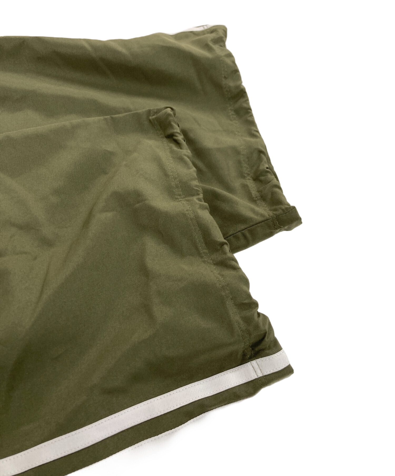 送料無料【adidas】シンプルカーキグリーンビブパンツ L 中古・古着通販】adidas (アディダス) カーゴパンツ カーキ サイズ:S