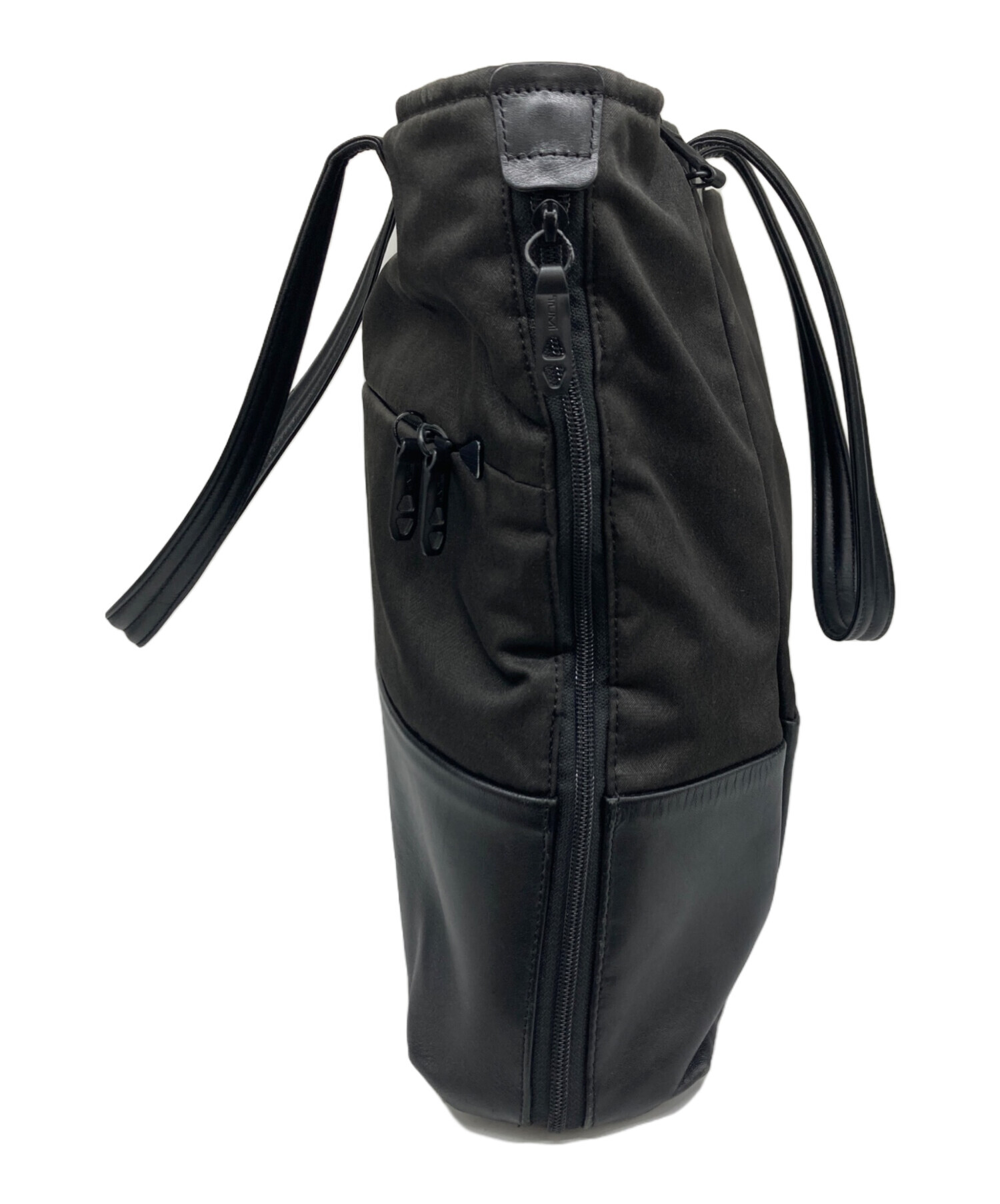 中古・古着通販】TUMI (トゥミ) TAHOE サセックストートバッグ