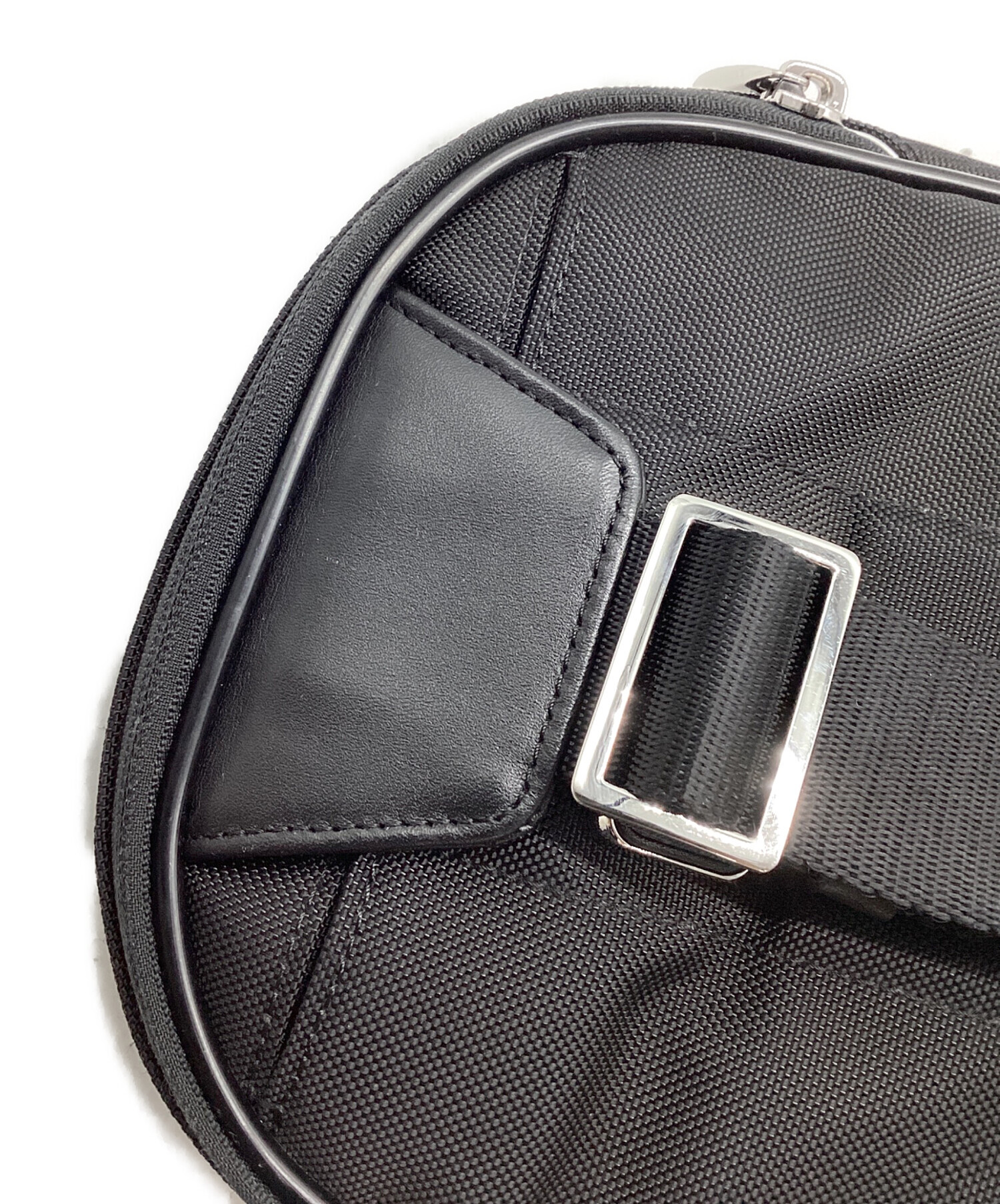 中古・古着通販】TUMI (トゥミ) Martin Sling ブラック｜ブランド