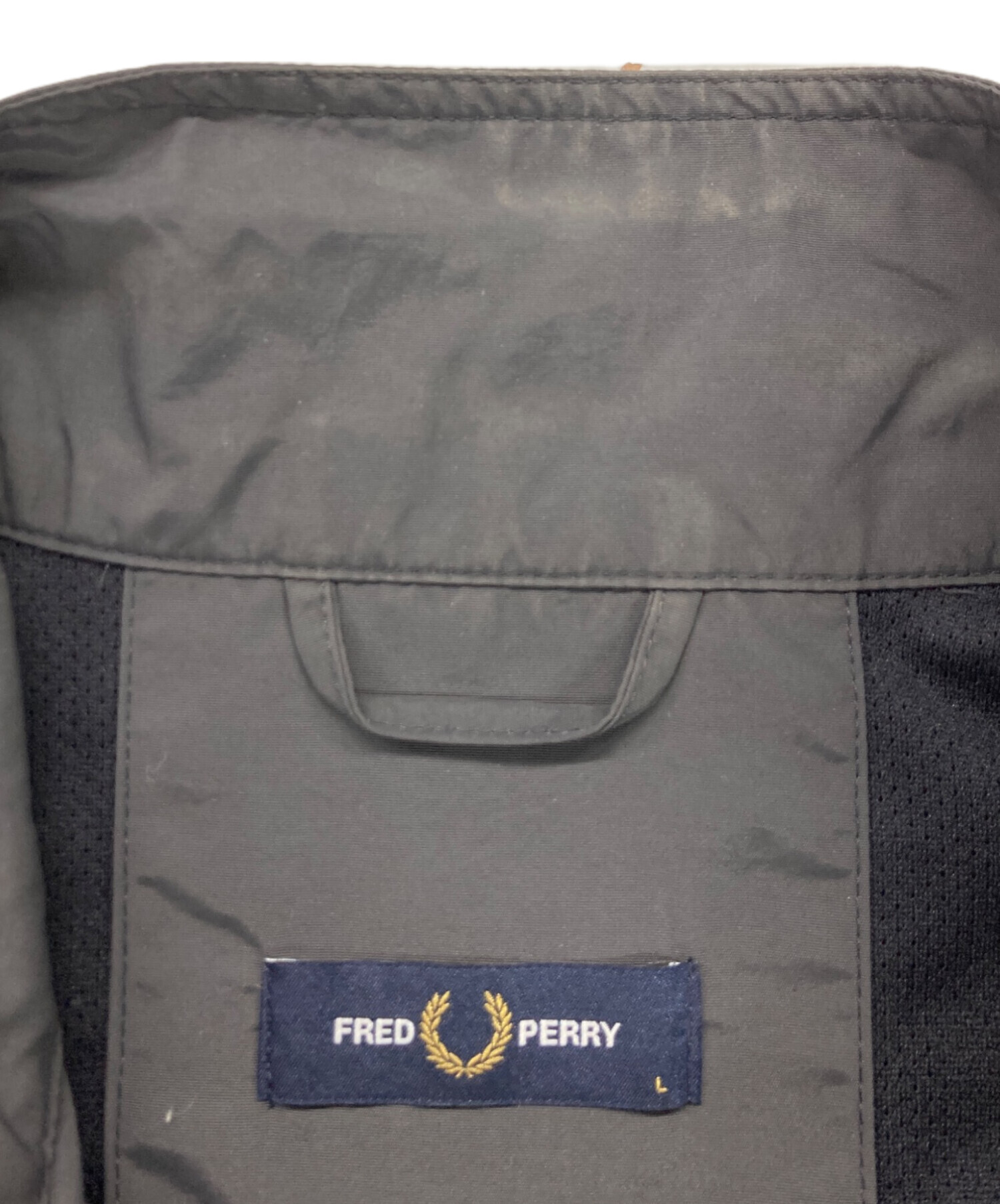 中古・古着通販】FRED PERRY (フレッドペリー) ナイロンベスト グレー