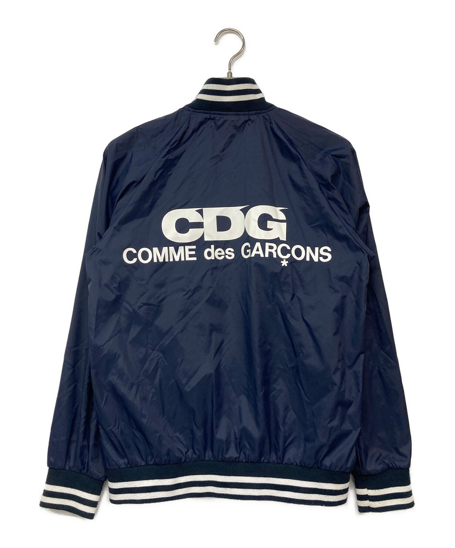 中古・古着通販】CDG (シーディージー) ロゴプリントヴァーシティ