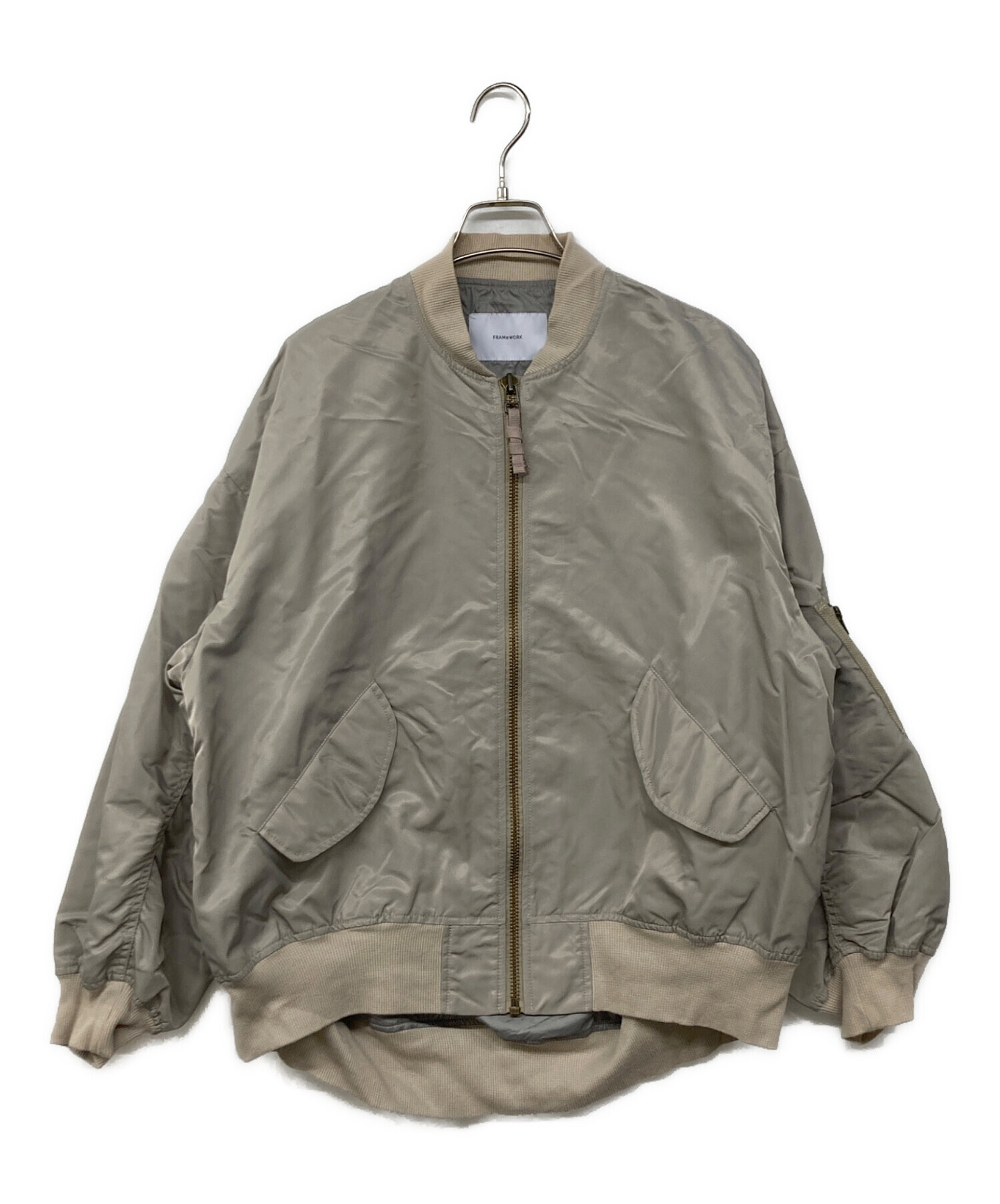 新品　フレームワーク FRAMeWORK ナイロンツイルMA-1 カーキ38 中古・古着通販】FRAMeWORK (フレームワーク) ナイロンツイルMA-1