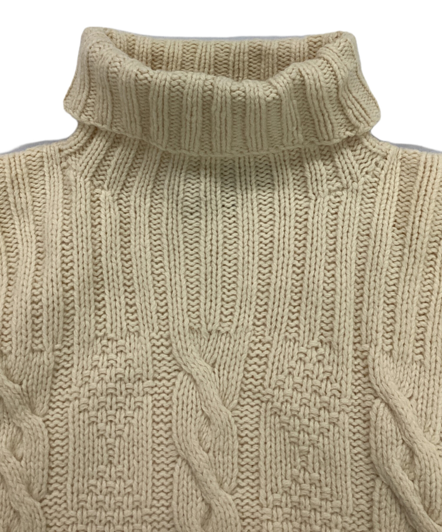 ラルフローレン❣️白ゴールドアイボリー ケーブルニット ハイネックジャケット ラルフローレン❣️白ゴールドアイボリー ケーブルニット ハイネック