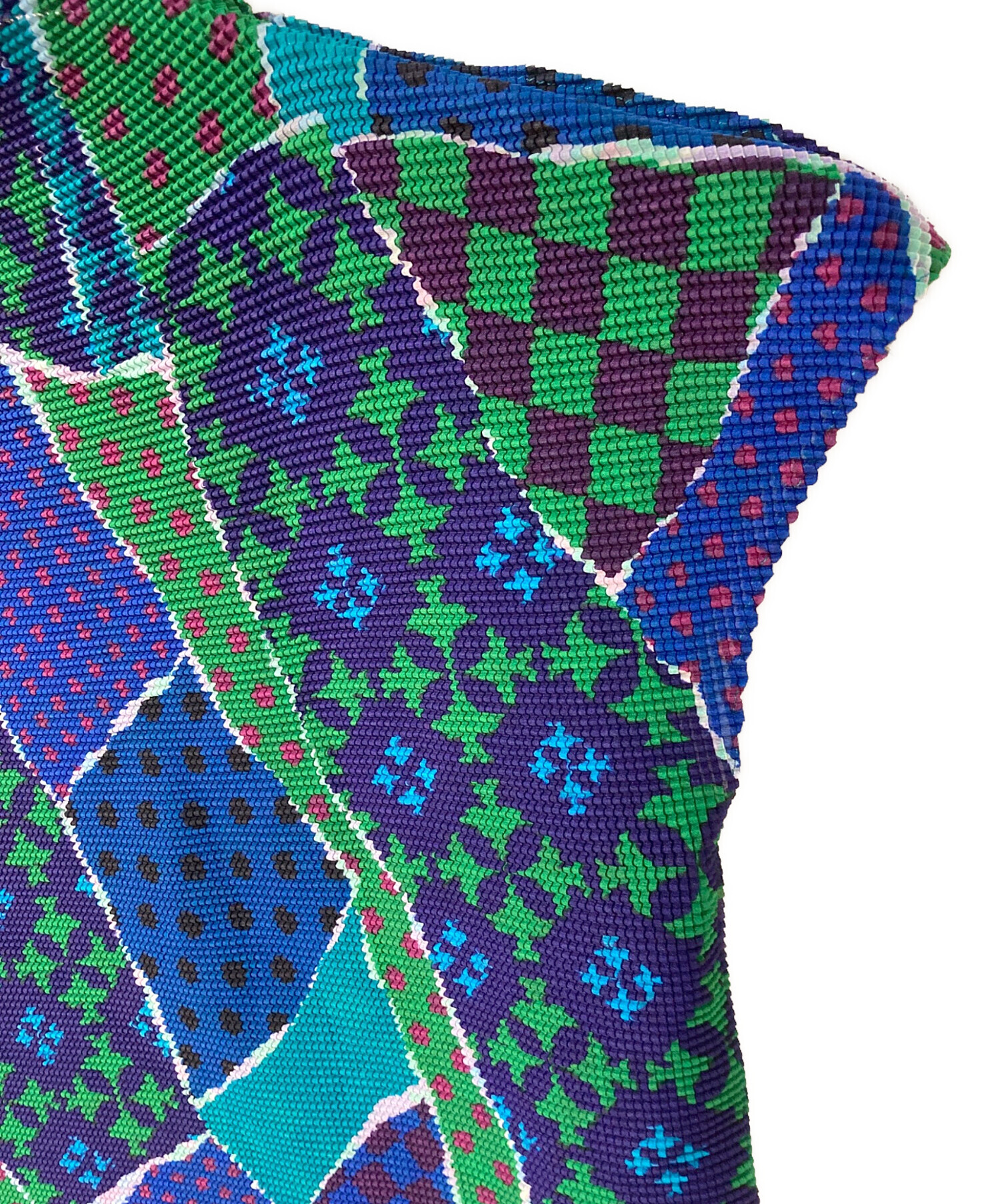 中古・古着通販】me ISSEY MIYAKE (ミーイッセイ ミヤケ) 総柄 中古・古着通販】me ISSEY MIYAKE (ミーイッセイ ミヤケ) 総柄