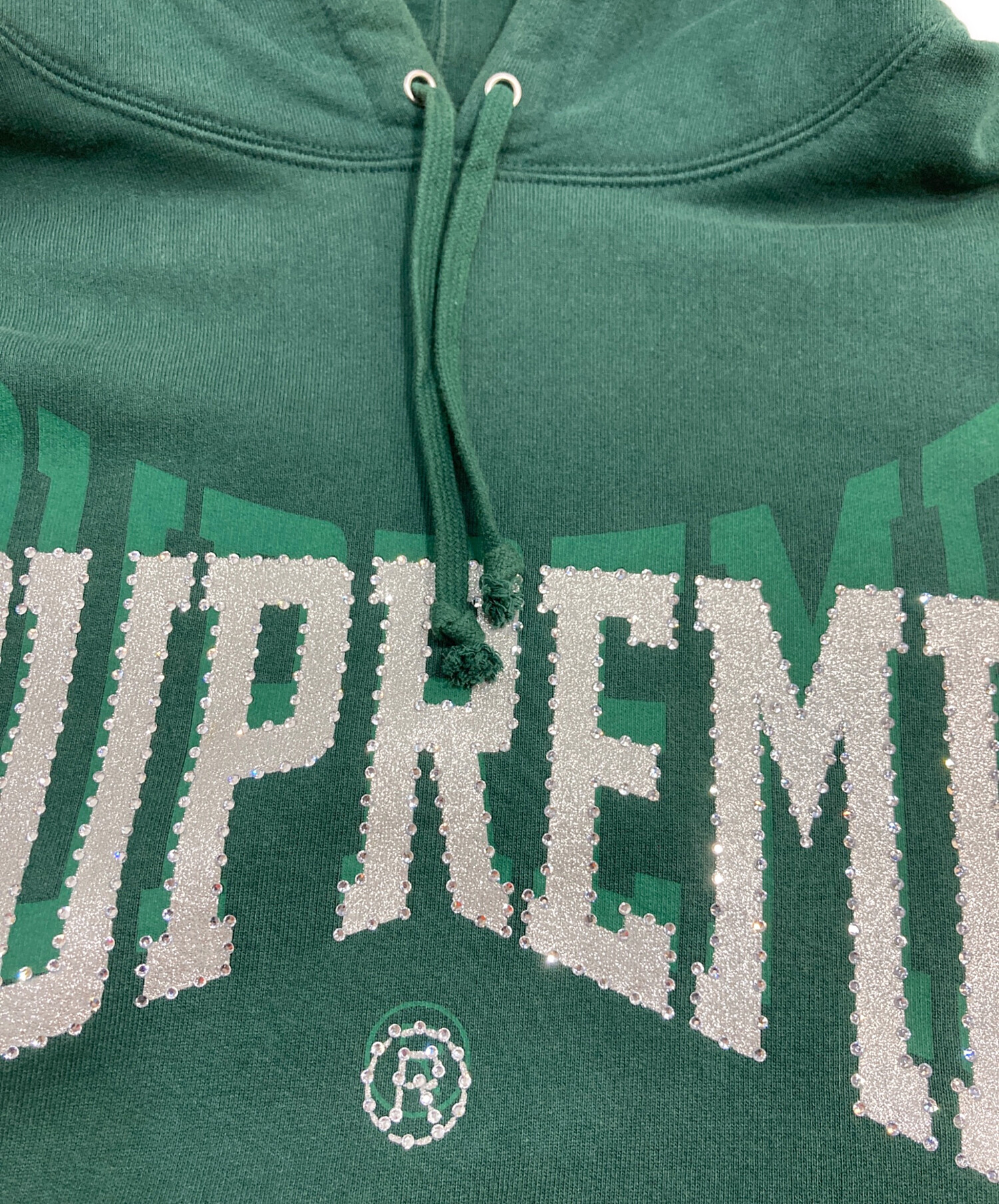 【即完売モデル】シュプリーム☆ラインストーンアーチロゴカラーパーカー　美品 中古・古着通販】SUPREME (シュプリーム) Rhinestone Shadow Hooded