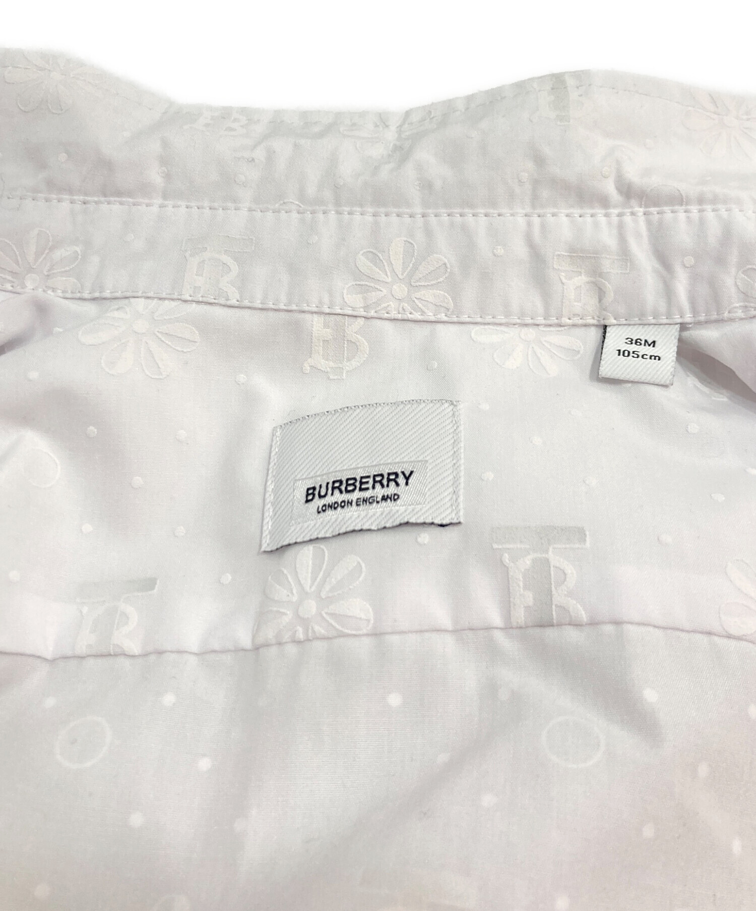 【新品未使用】BURBERRY LONDON ホース刺繍 シャツ ブラウス　L 新品未使用】BURBERRY LONDON ホース刺繍 シャツ ブラウス Lの通販 by