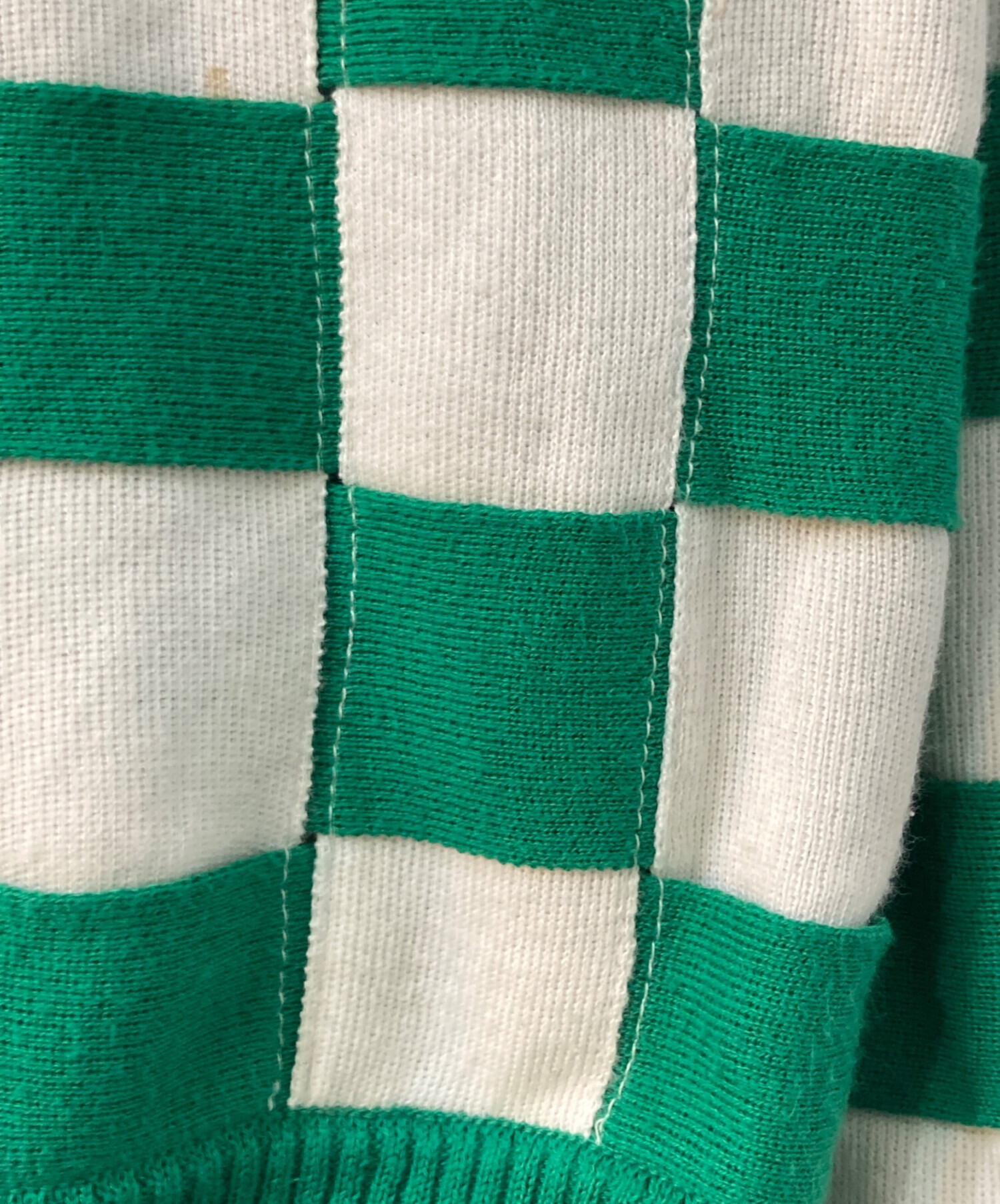 中古・古着通販】ISSEY MIYAKE (イッセイミヤケ) Vネックニット