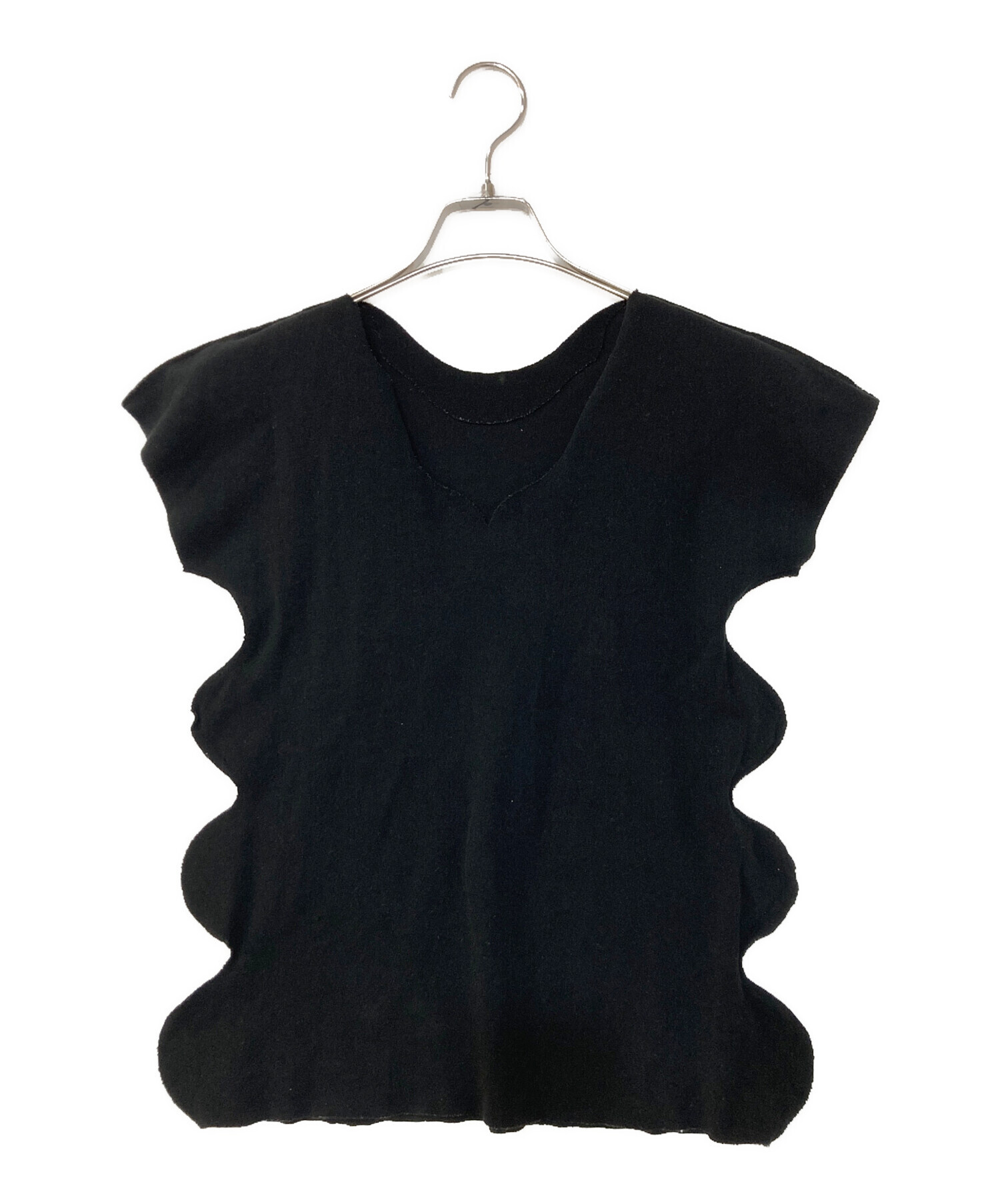 中古・古着通販】ISSEY MIYAKE (イッセイミヤケ) ノースリーブニット