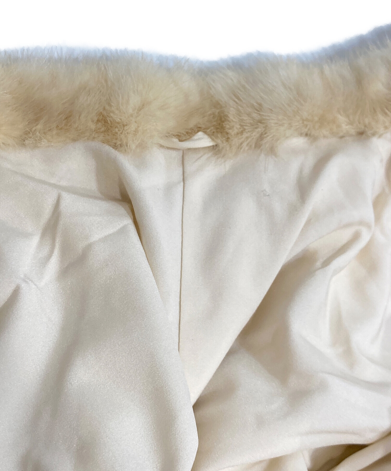 ヴィンテージファー　リアルファー毛皮ジャケット検）サガミンク昭和MaxMara 中古・古着通販】SAGA MINK (サガミンク) ファージャケット ホワイト