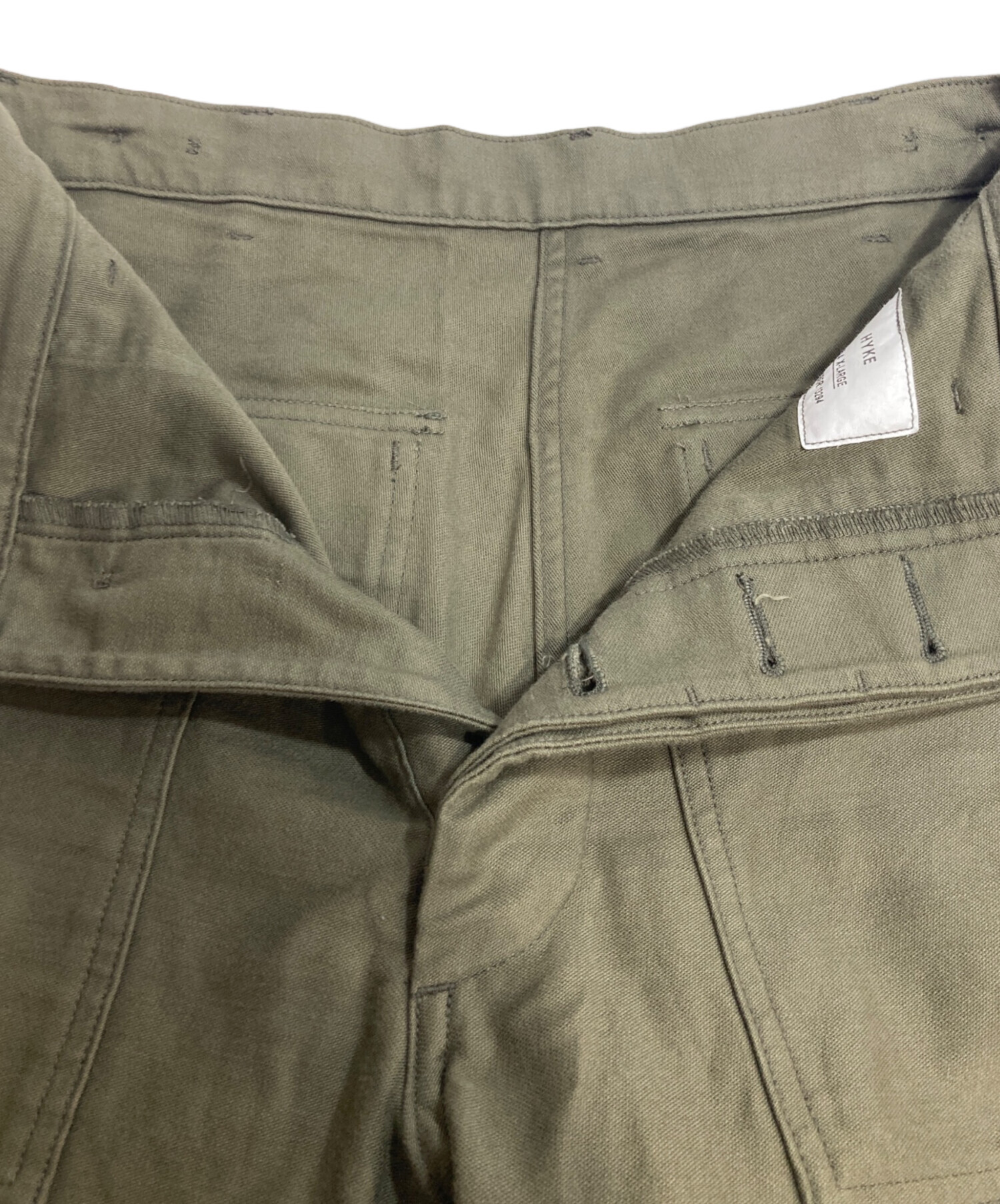 中古・古着通販】HYKE (ハイク) BACK SATIN BAKER PANTS ベイカー
