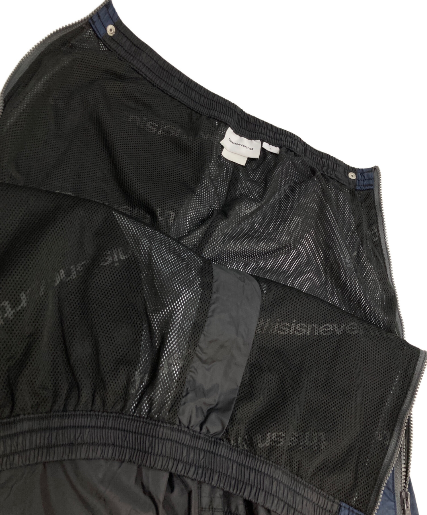 thisisneverthat ナイロンパンツ XL 中古・古着通販】thisisneverthat (ディスイズネバーザット) サイド