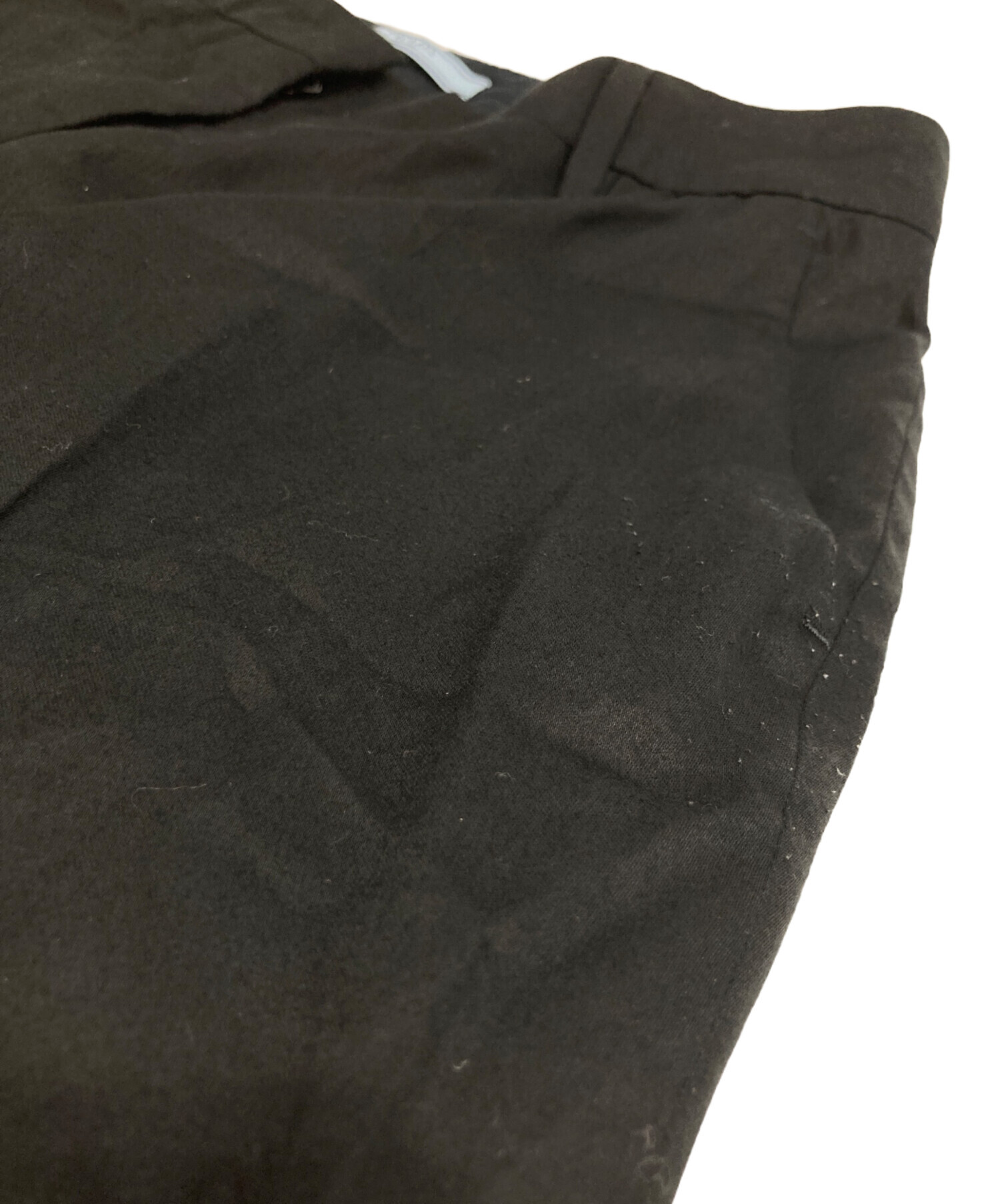 プラダ スラックス ブラック サイズ48 センタープレス 中古・古着通販】PRADA (プラダ) センタープレステーパードスラックス
