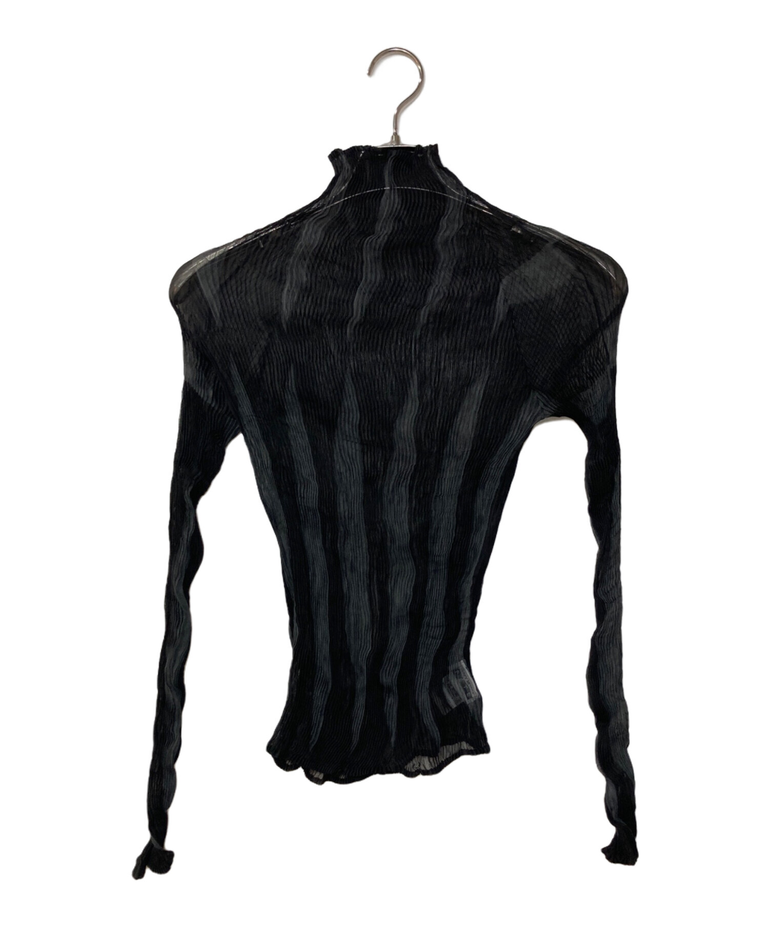 イッセイミヤケ ハイネック カットソー プリーツ 黒 ブラック 中古・古着通販】ISSEY MIYAKE FETE (イッセイミヤケフェット