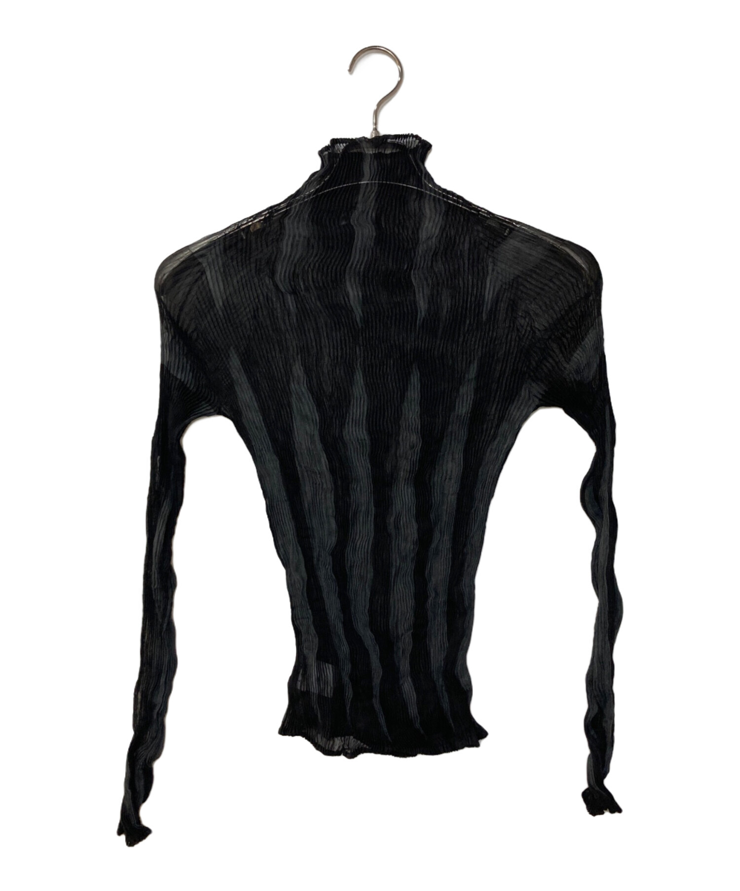 チ*ム様 ISSEY MIYAKE FETE プリーツカットソー 黒 美品 中古・古着通販】ISSEY MIYAKE FETE (イッセイミヤケフェット