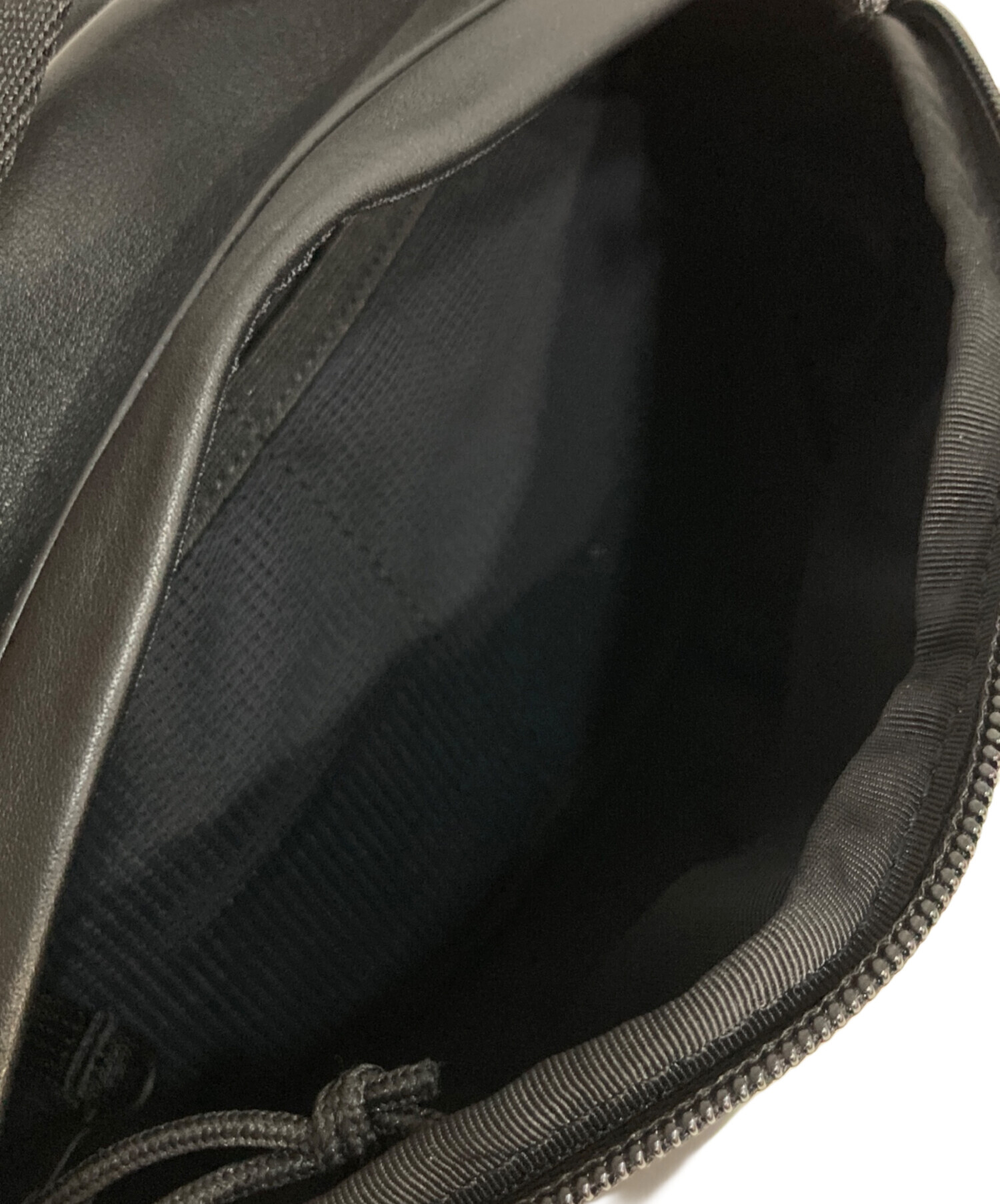 中古・古着通販】SUPREME (シュプリーム) Leather Waist Bag レザー