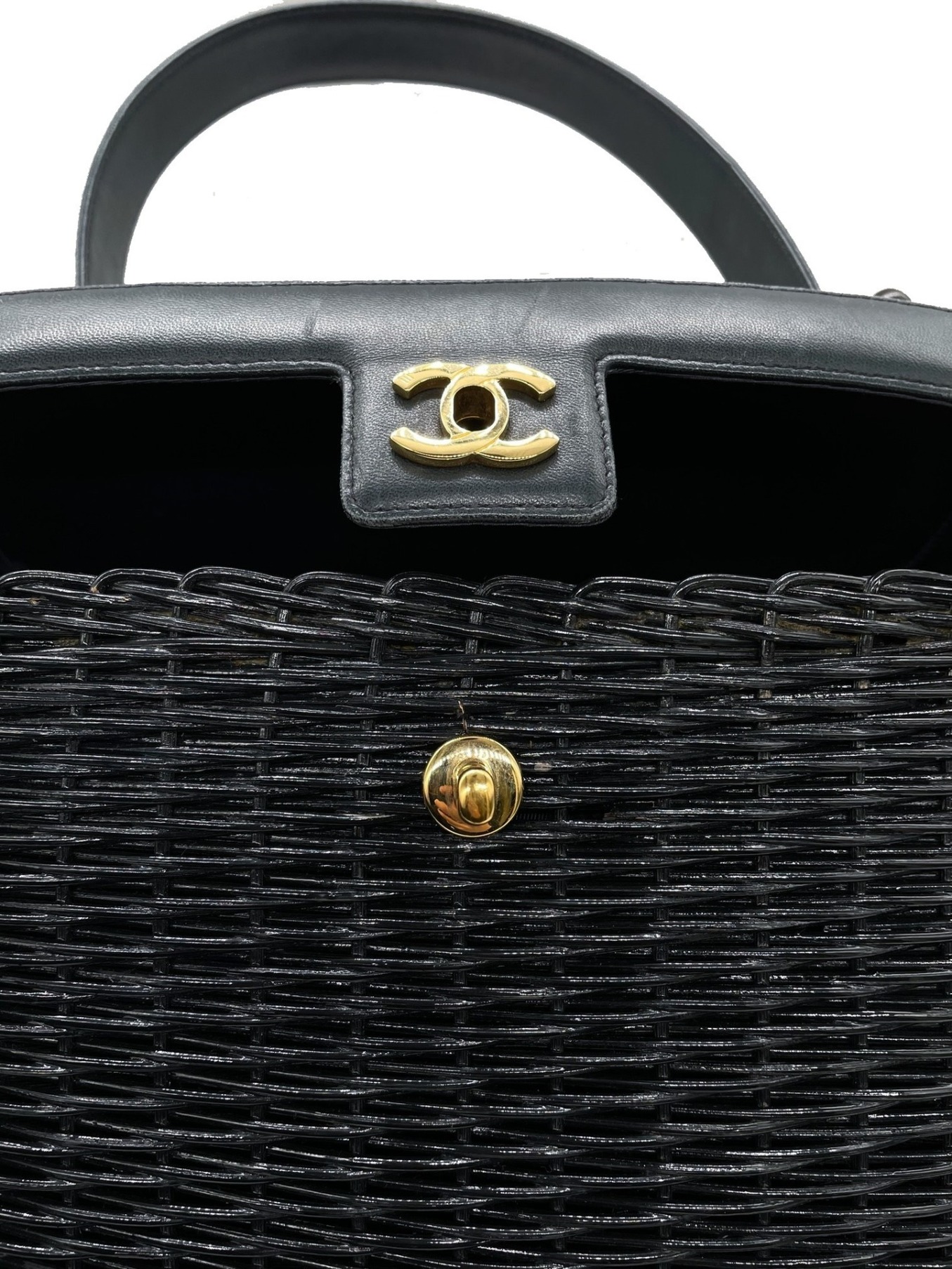 CHANEL かごバッグ vintageレアシャネルGカード、袋、箱付中古❗️ 中古・古着通販】CHANEL (シャネル) ココマークカゴバッグ ブラック