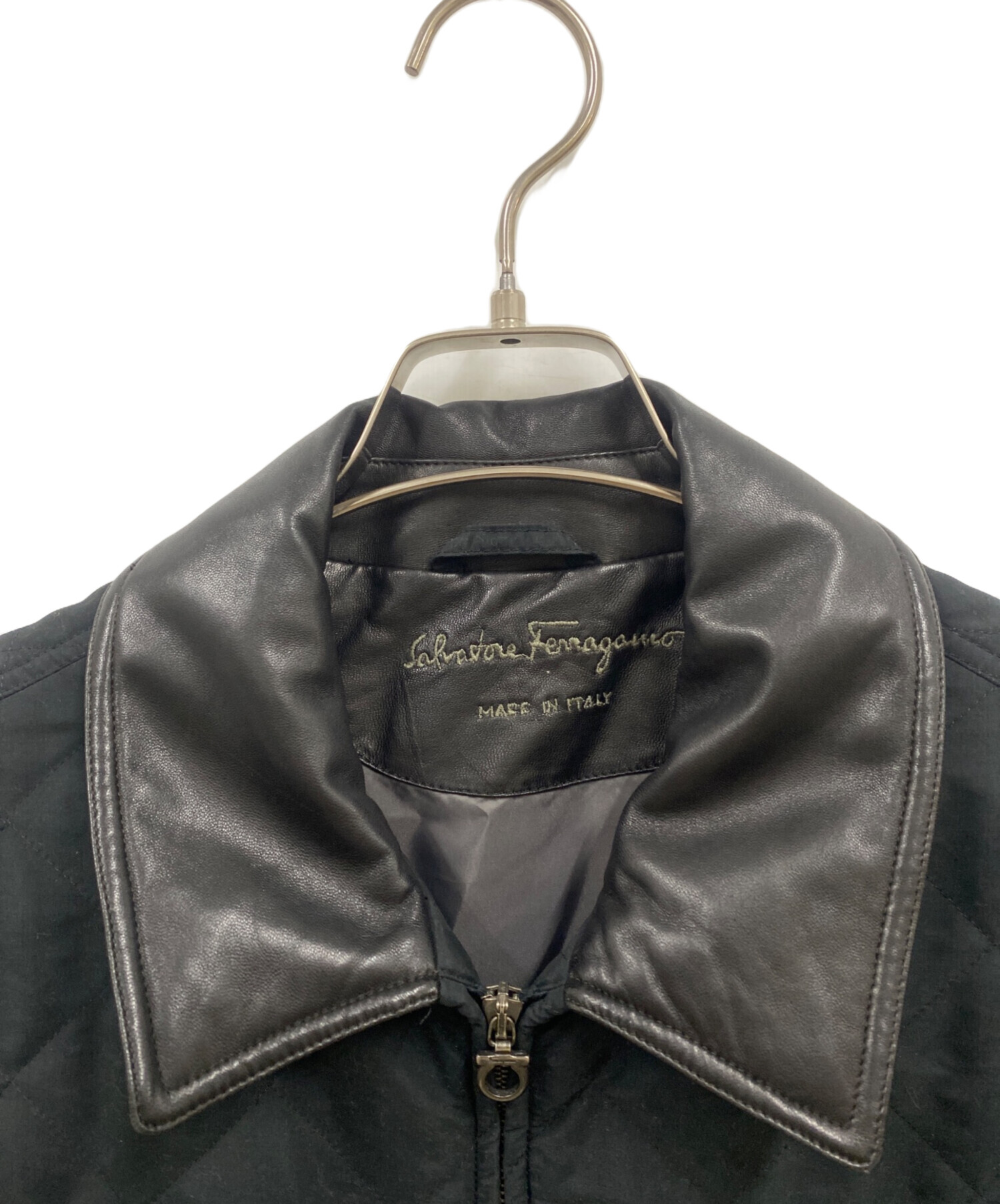 フェラガモ キルティング レザージャケット ガンチーニ総柄 大きいサイズ XXL相当 サルヴァトーレフェラガモ レザージャケット キルティング