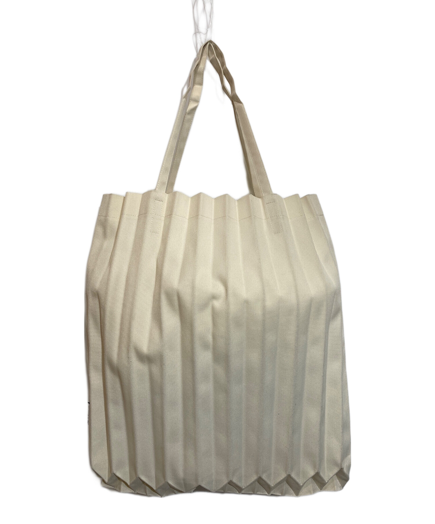 中古・古着通販】ISSEY MIYAKE me (イッセイ ミヤケ ミー) プリーツ 