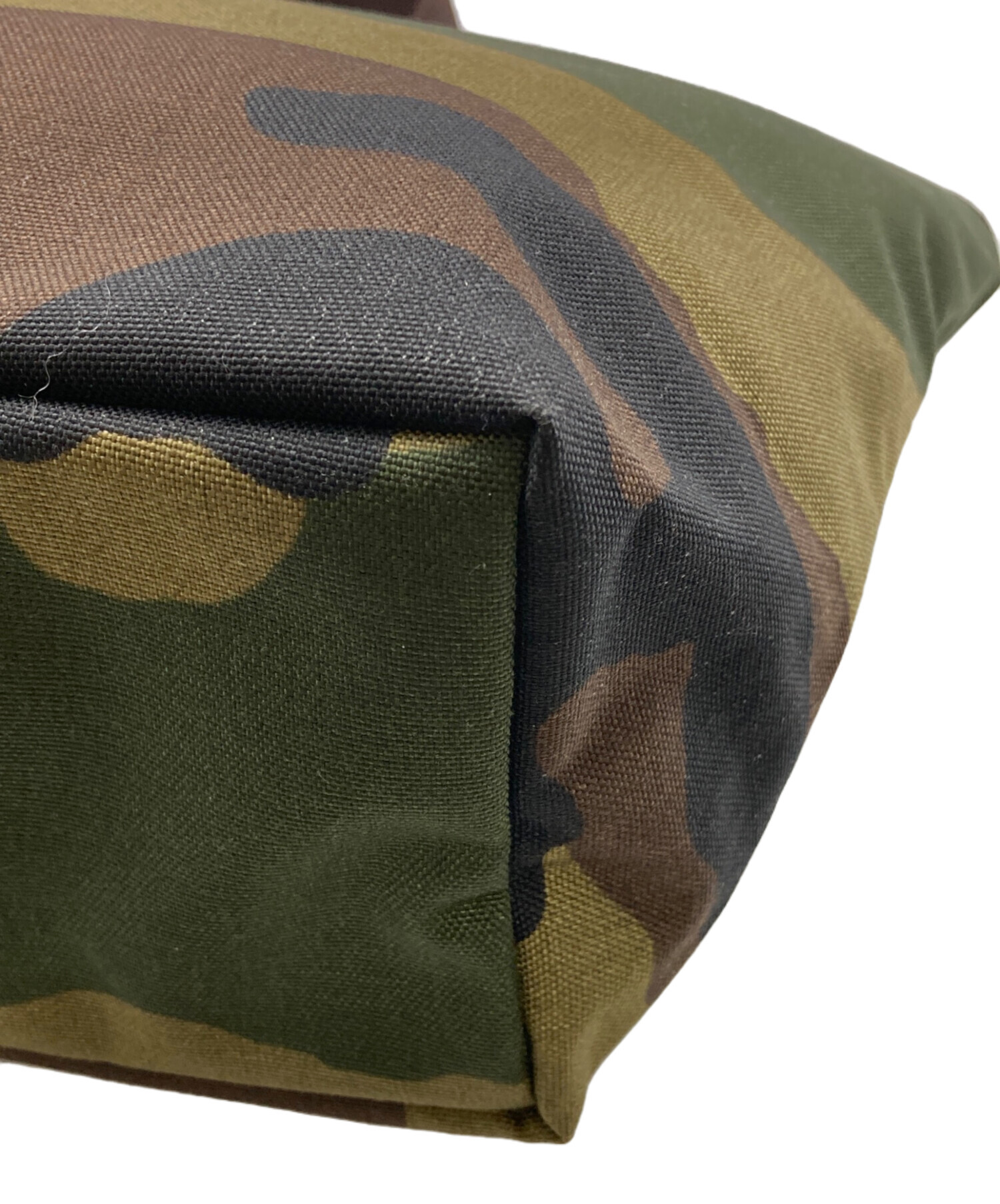 美品 エルベシャプリエ スクエアトートM コーデュラ カモフラ 704W エルベシャプリエ 704Wカモフラージュ コーデュラスクエアトート