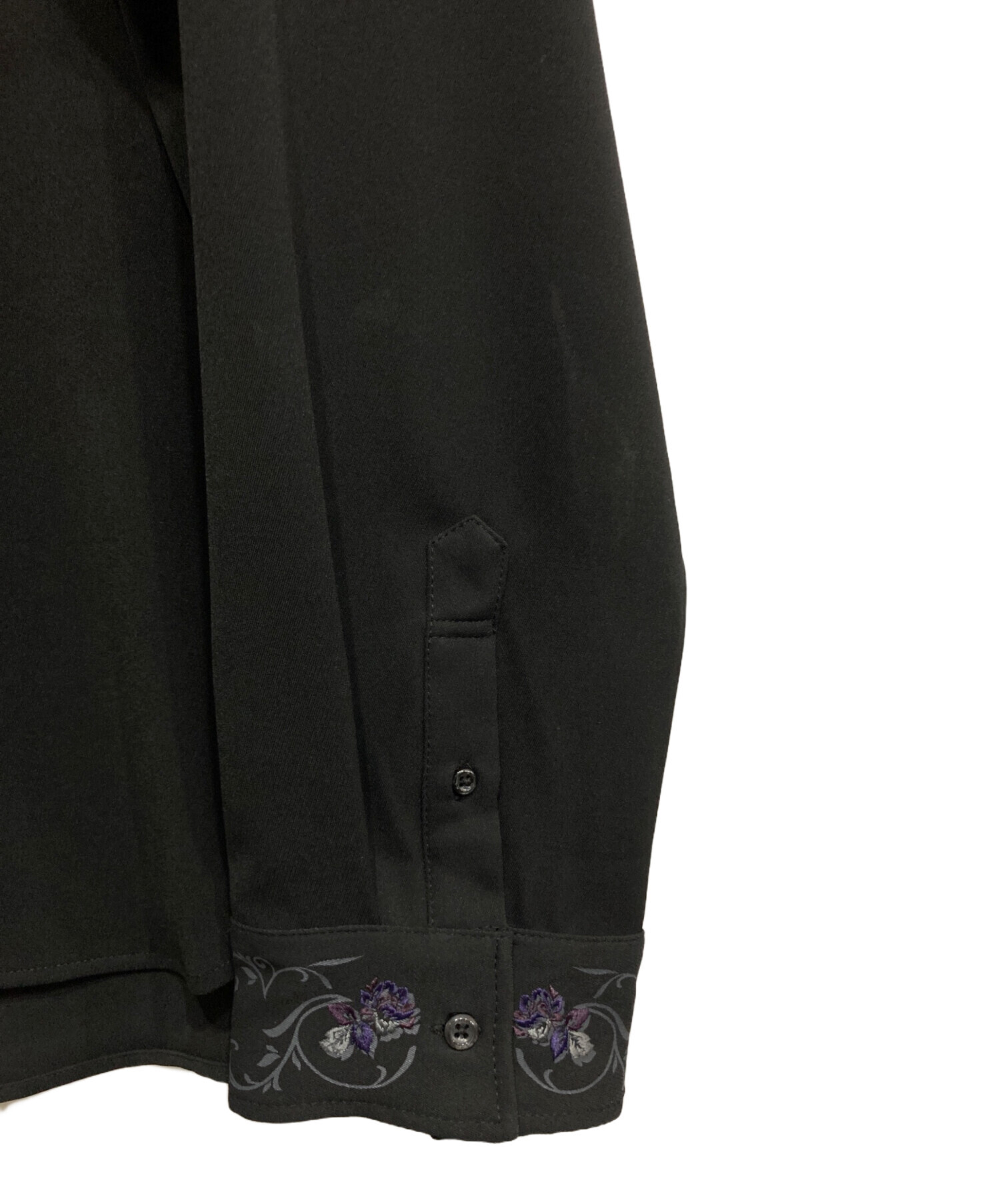 中古・古着通販】HARE (ハレ) トロミシシュウシャツ ブラック サイズ:M 