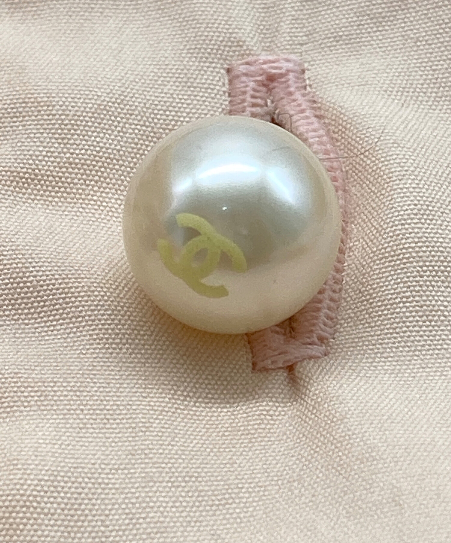 中古・古着通販】CHANEL (シャネル) ココマークパールボタン 
