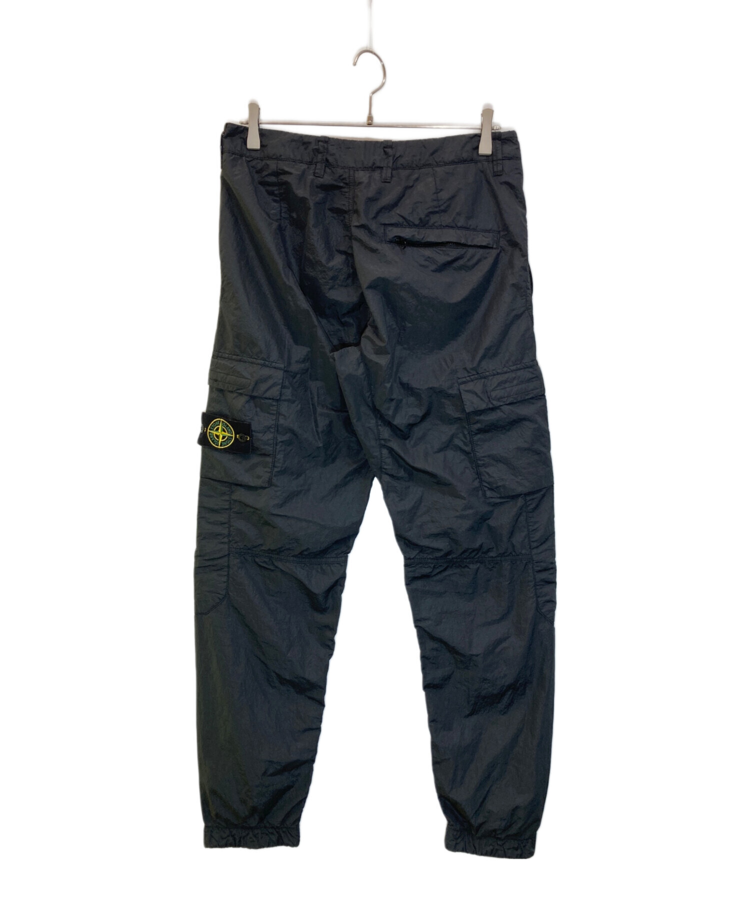 ストーンアイランドナイロンメタルボトムス 30 STONE ISLAND (ストーンアイランド) 光沢ナイロン 前閉じ パンツ