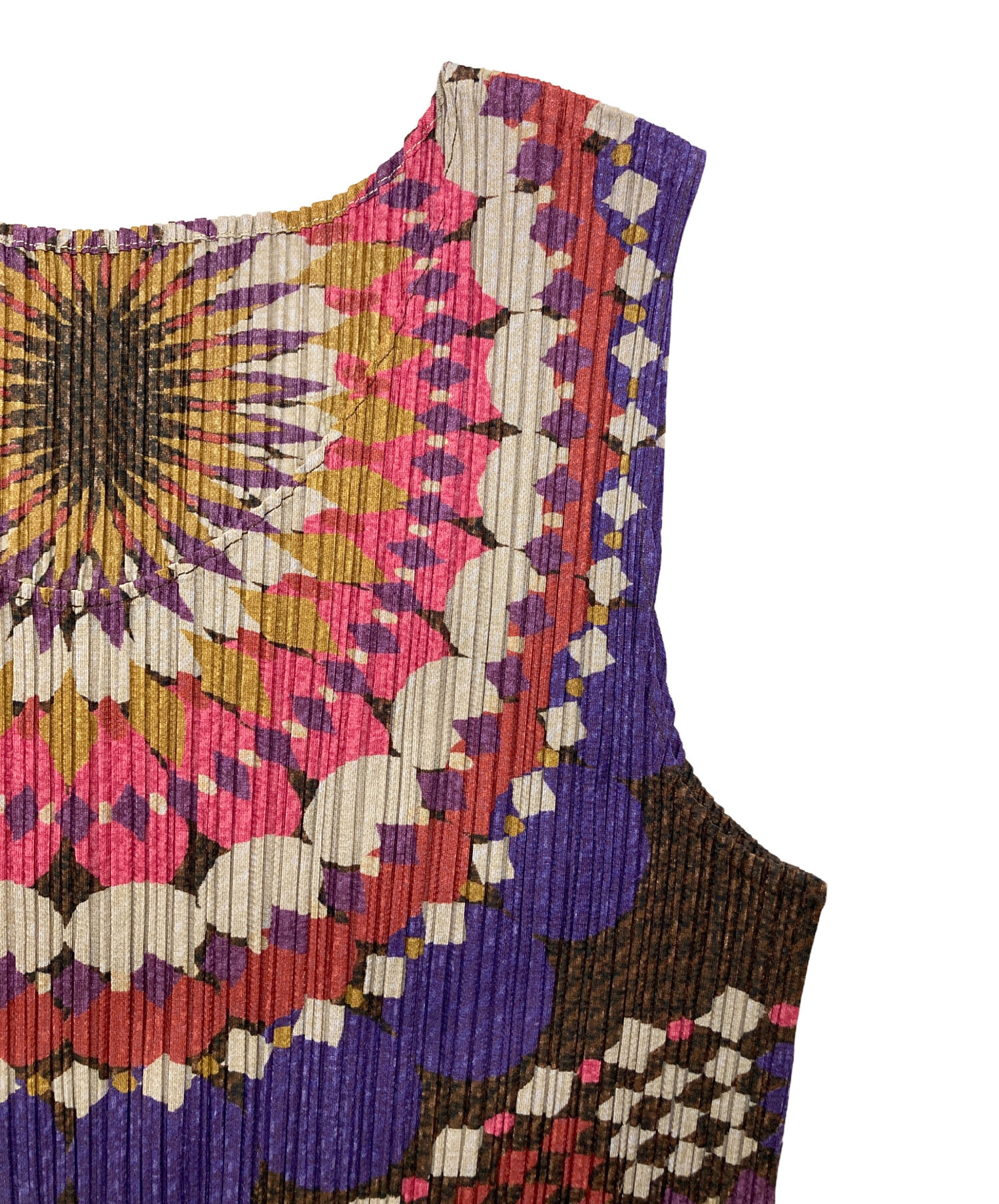 【中古】プリーツプリーズ カラフルフラワー ノースリーブ プリーツ ワンピース 3 MULTICOLOR(マルチカラー) 中古・古着通販】PLEATS PLEASE (プリーツプリーズ) 総柄プリーツ