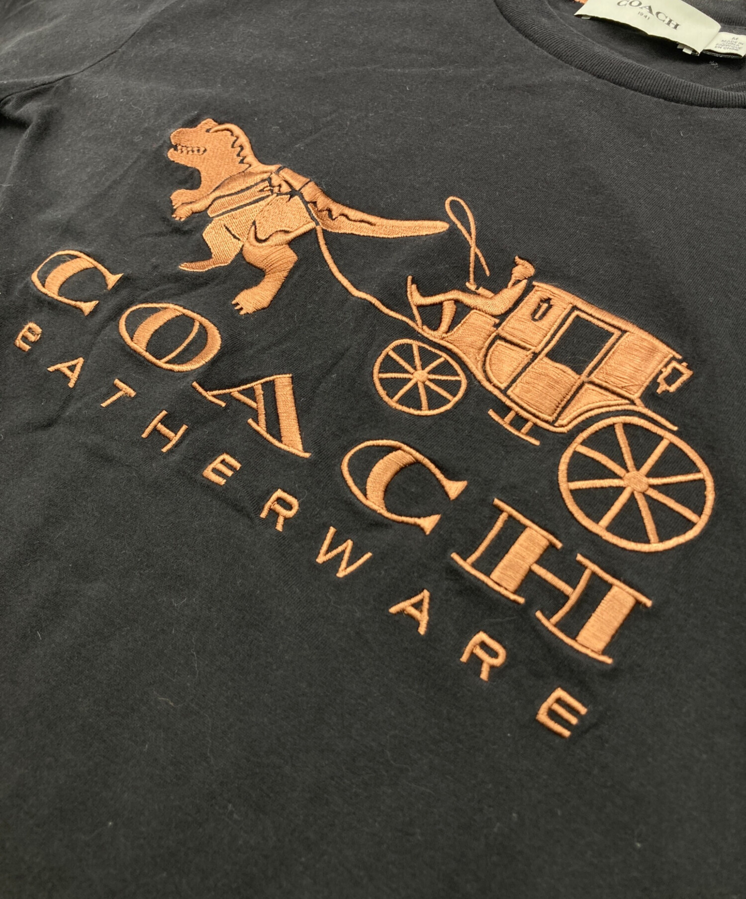 中古・古着通販】COACH (コーチ) レキシー アンド キャリッジ Tシャツ 