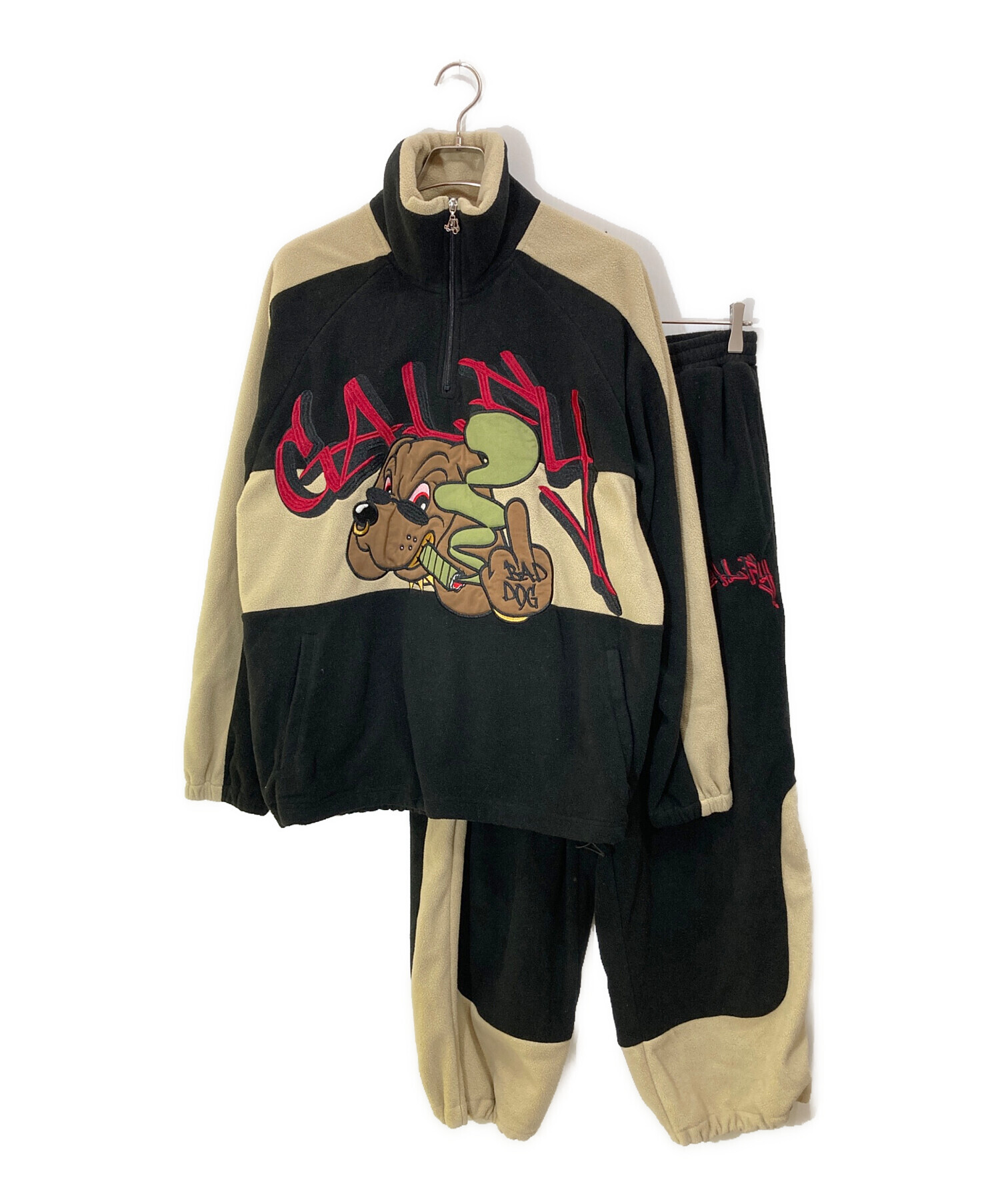 【美品】GALFY フリースセットアップ BADDOG 黒 ベージュ L GALFY - 【美品】GALFY フリースセットアップ BADDOG 黒 ベージュ Lの