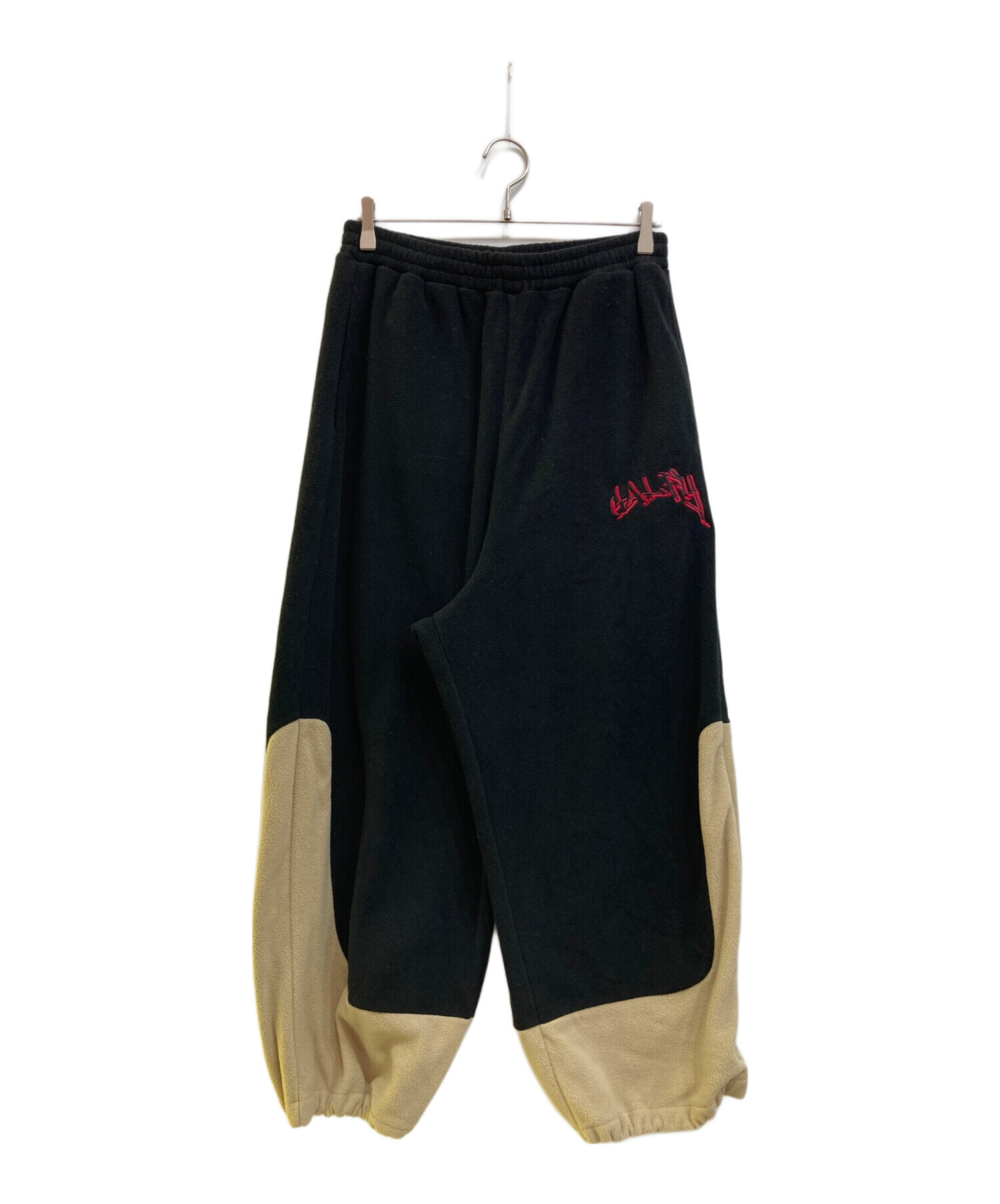 【美品】GALFY フリースセットアップ BADDOG 黒 ベージュ L GALFY - 【美品】GALFY フリースセットアップ BADDOG 黒 ベージュ Lの