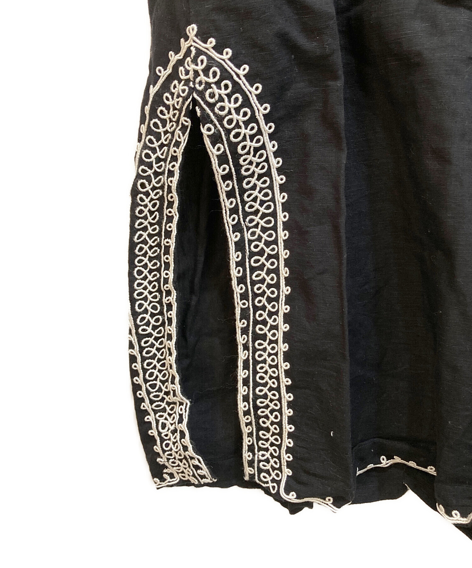 中古・古着通販】sara mallika (サラマリカ) 刺繍ワンピース ブラック