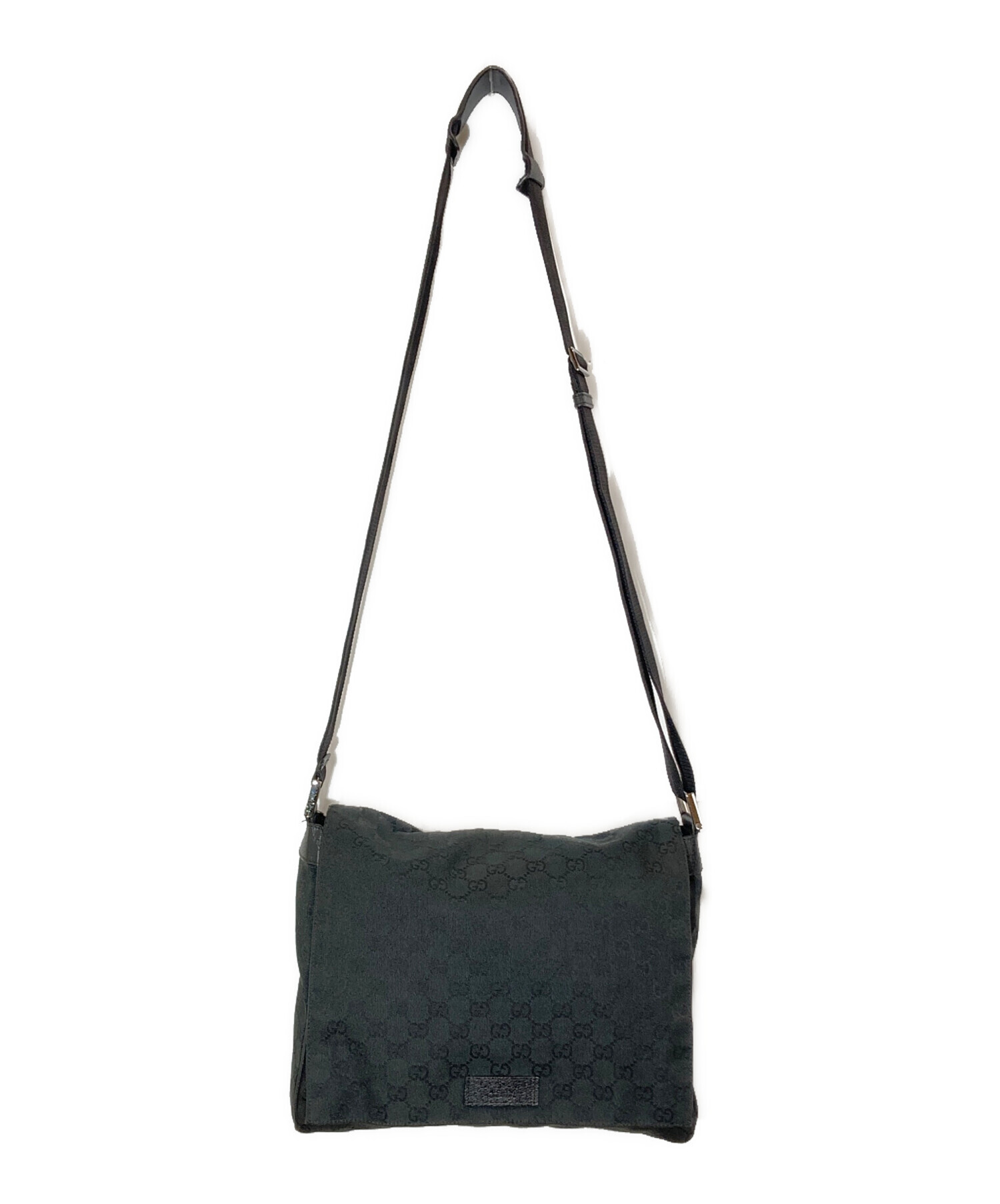 M*n様 Gucci ブラック GGキャンバス ショルダーバッグ 中古・古着通販】GUCCI (グッチ) GGキャンバスショルダーバッグ