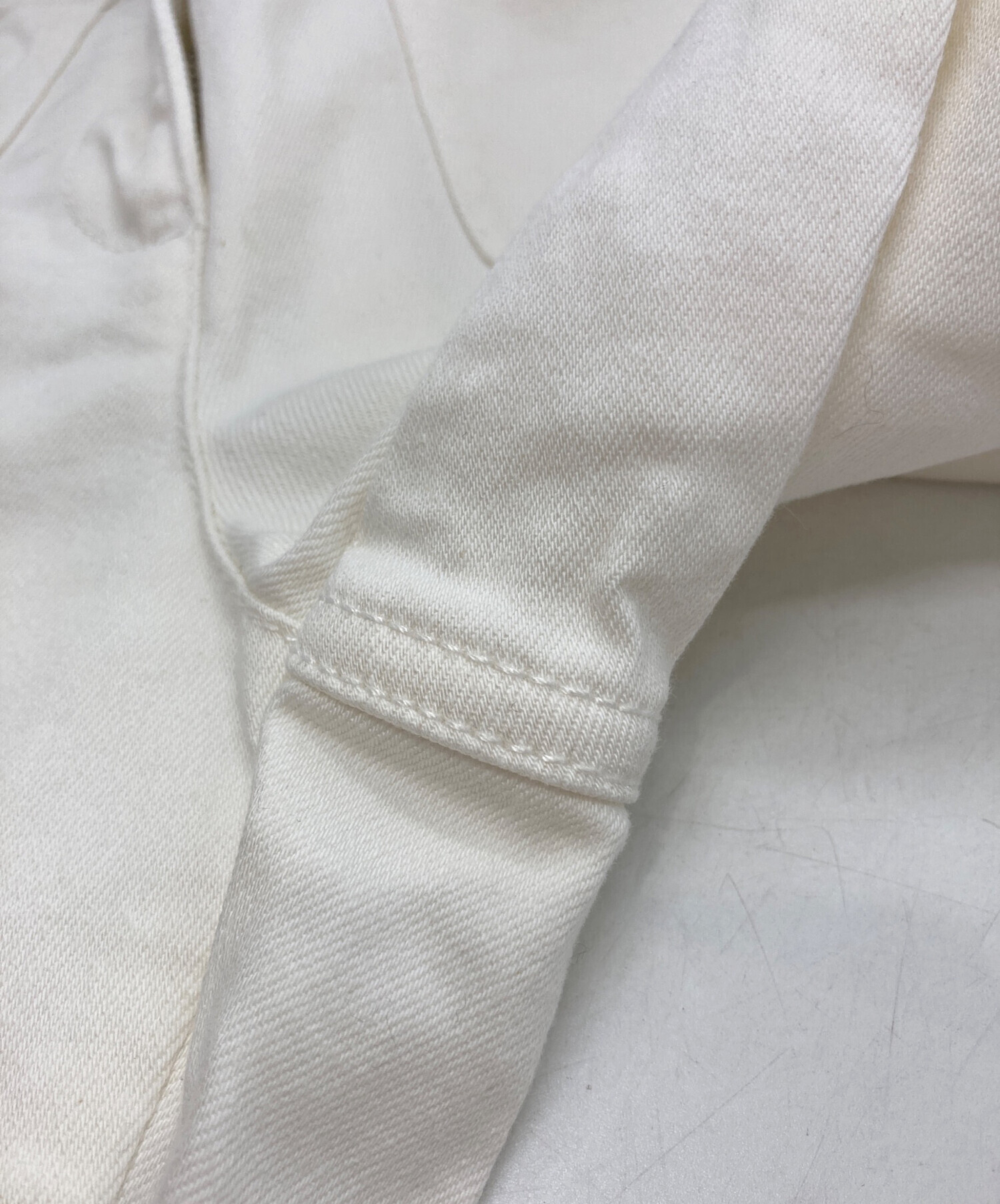 中古・古着通販】CHANEL (シャネル) カメリア ココマーク エンボス