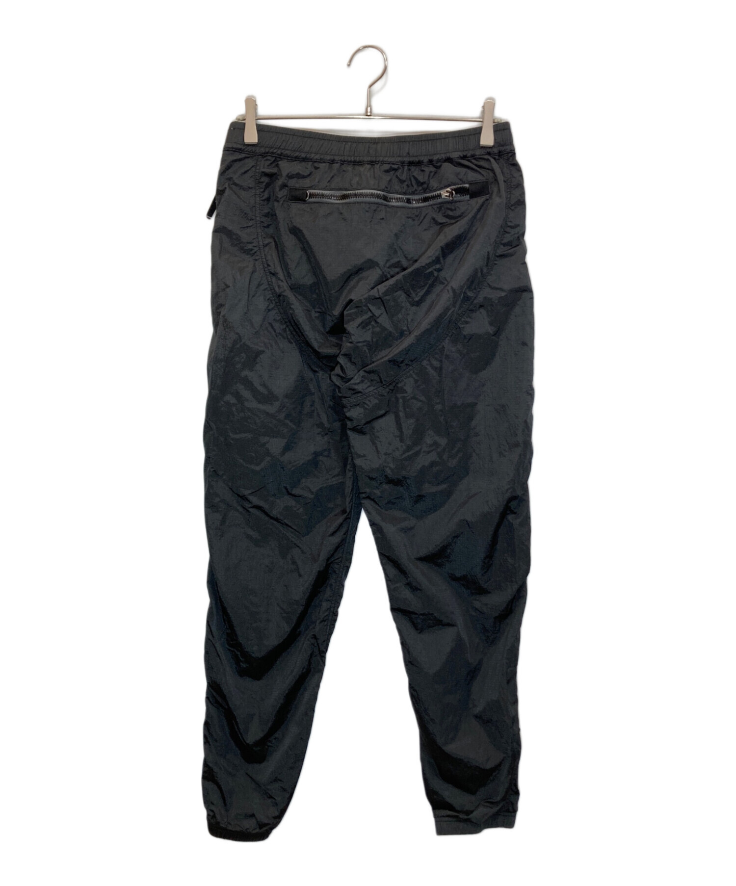 stone  NYLON L TRACK PANTS 黒 中古・古着通販】STONE ISLAND (ストーンアイランド) NYLON METAL