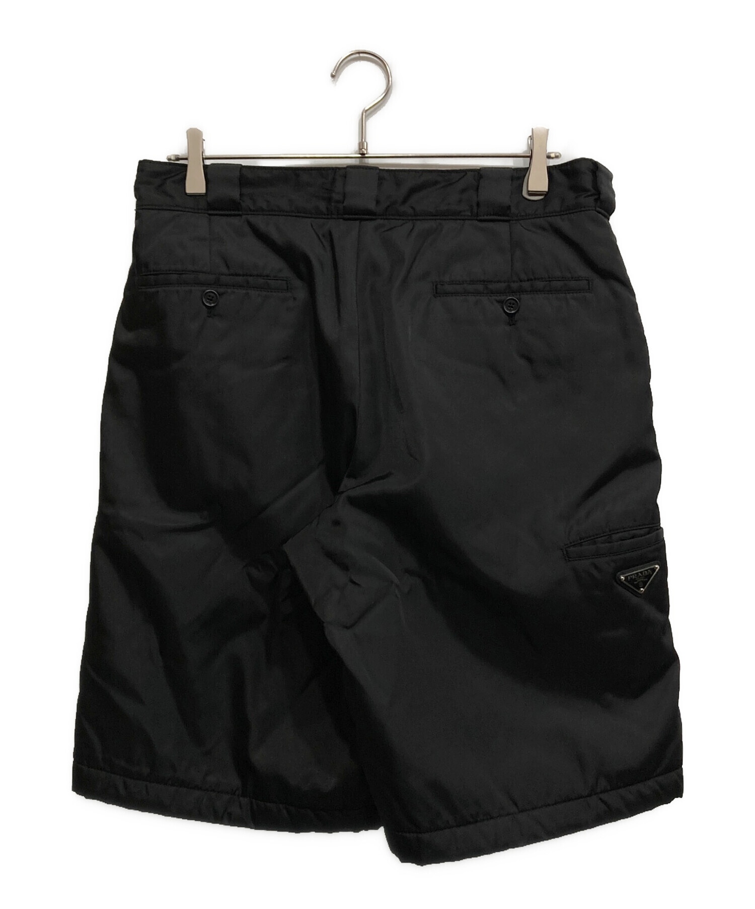 中古・古着通販】PRADA (プラダ) ナイロン中綿ハーフパンツ ブラック