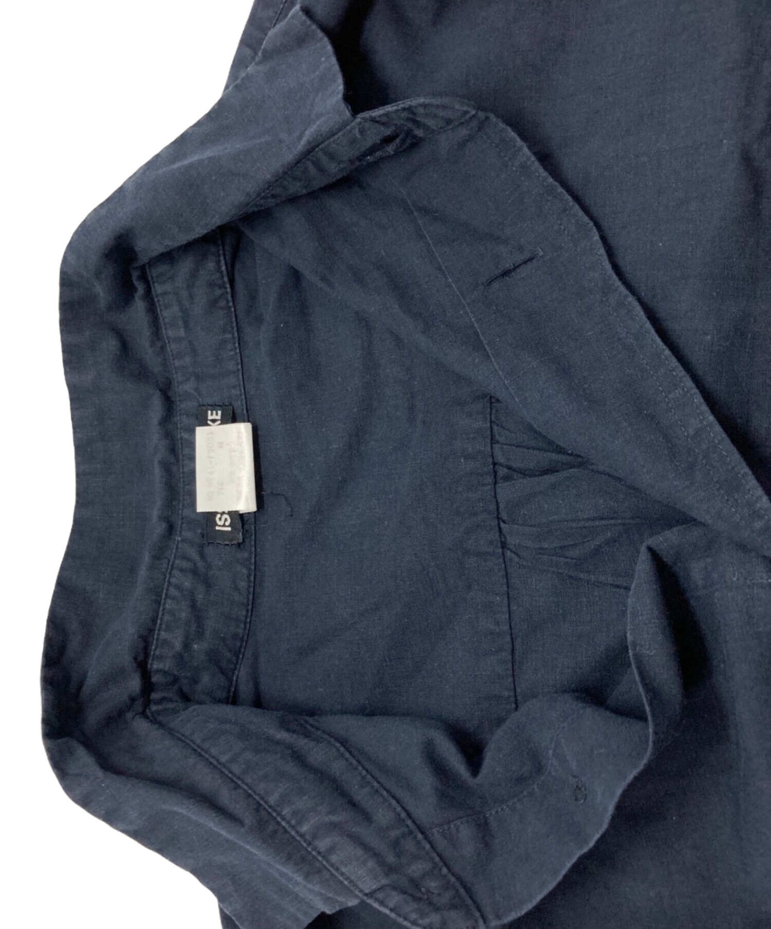 me ISSEY MIYAKE ミーイッセイミヤケ カジュアルシャツ M 紺 【古着】【中古】【送料無料】 中古・古着通販】me ISSEY MIYAKE (ミーイッセイ ミヤケ) オリガミ