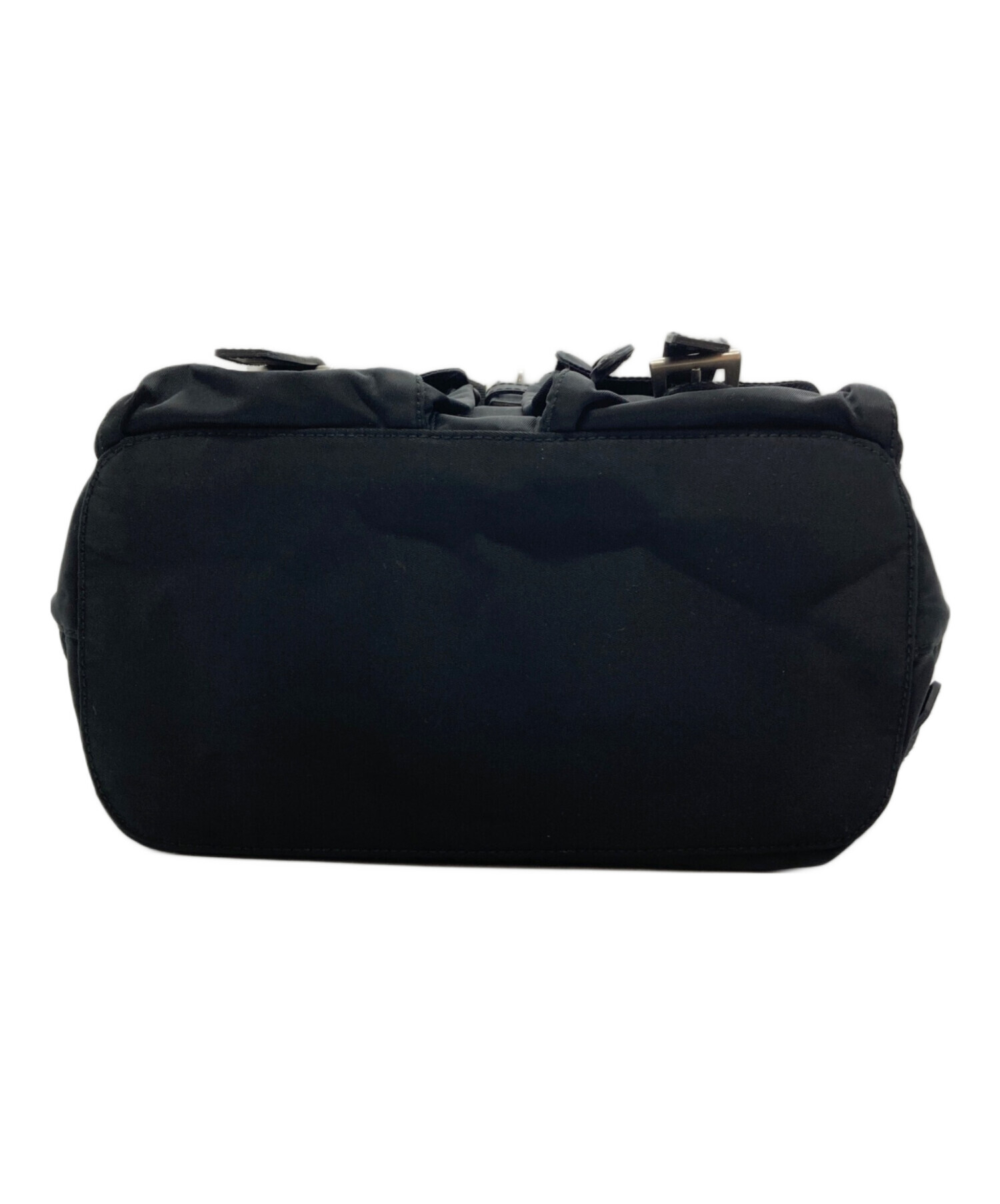 中古・古着通販】PRADA (プラダ) トライアングルロゴ ナイロンバック