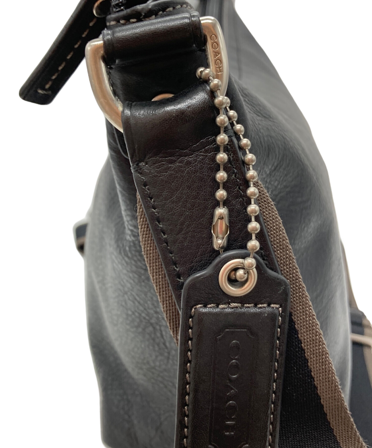 ショルダーバッグ　傷あり 中古・古着通販】COACH (コーチ) レザーショルダーバッグ ブラック