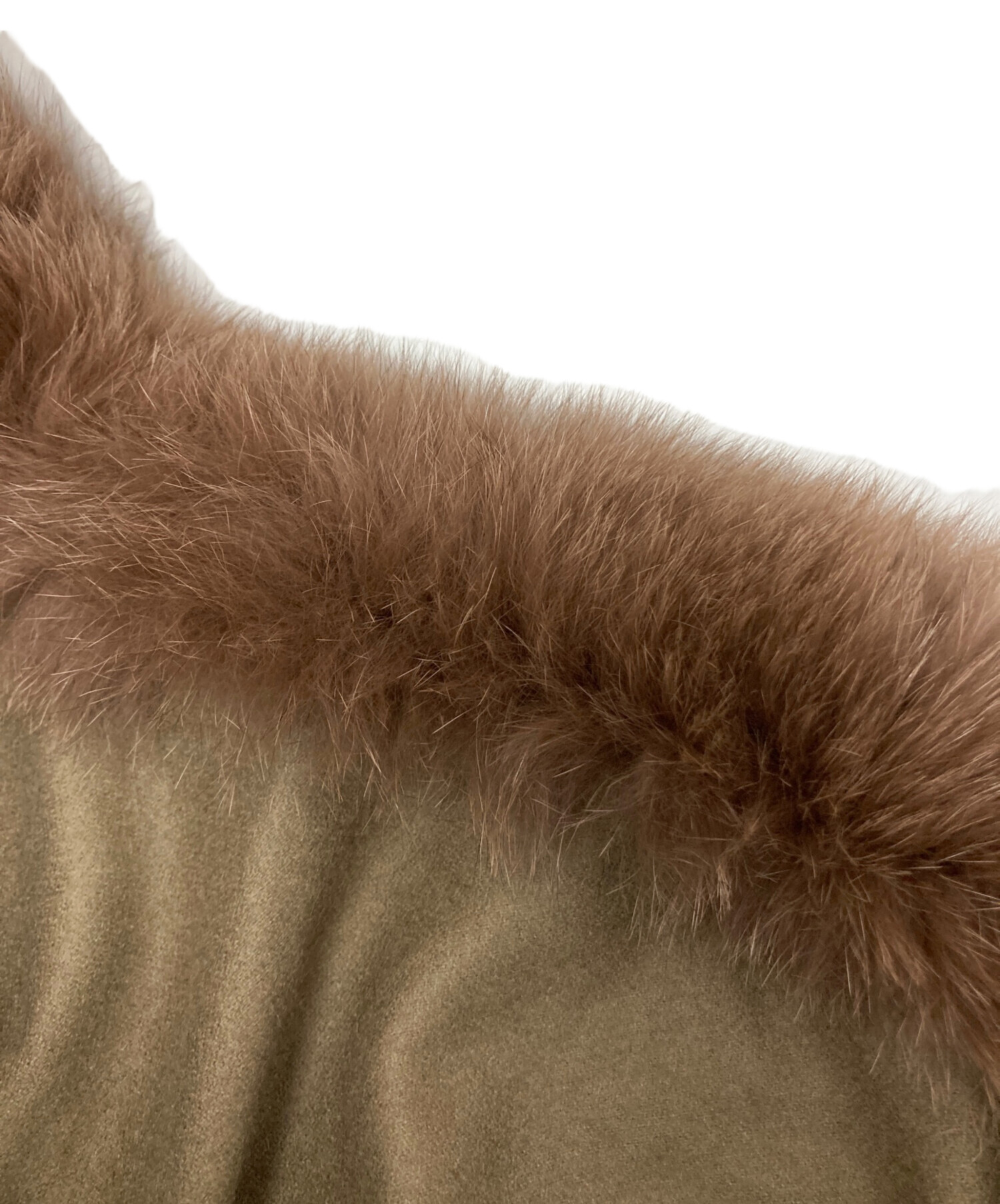 値下げ　☆SAGA FARS サガファーズ☆ ファー　ポンチョ　M〜L 中古・古着通販】SAGA FURS (サガファーズ) フォックスファーカシミヤ