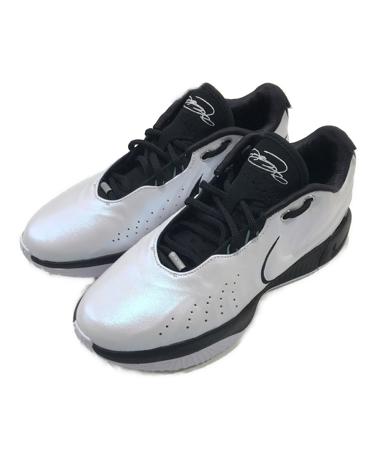 NIKE LEBRON 21 EP 28.0㎝ 中古品（中敷、 紐は新品） NIKE LEBRON 21 EP 28.0㎝ 中古品（中敷、 紐は新品） NIKE LEBRON 21