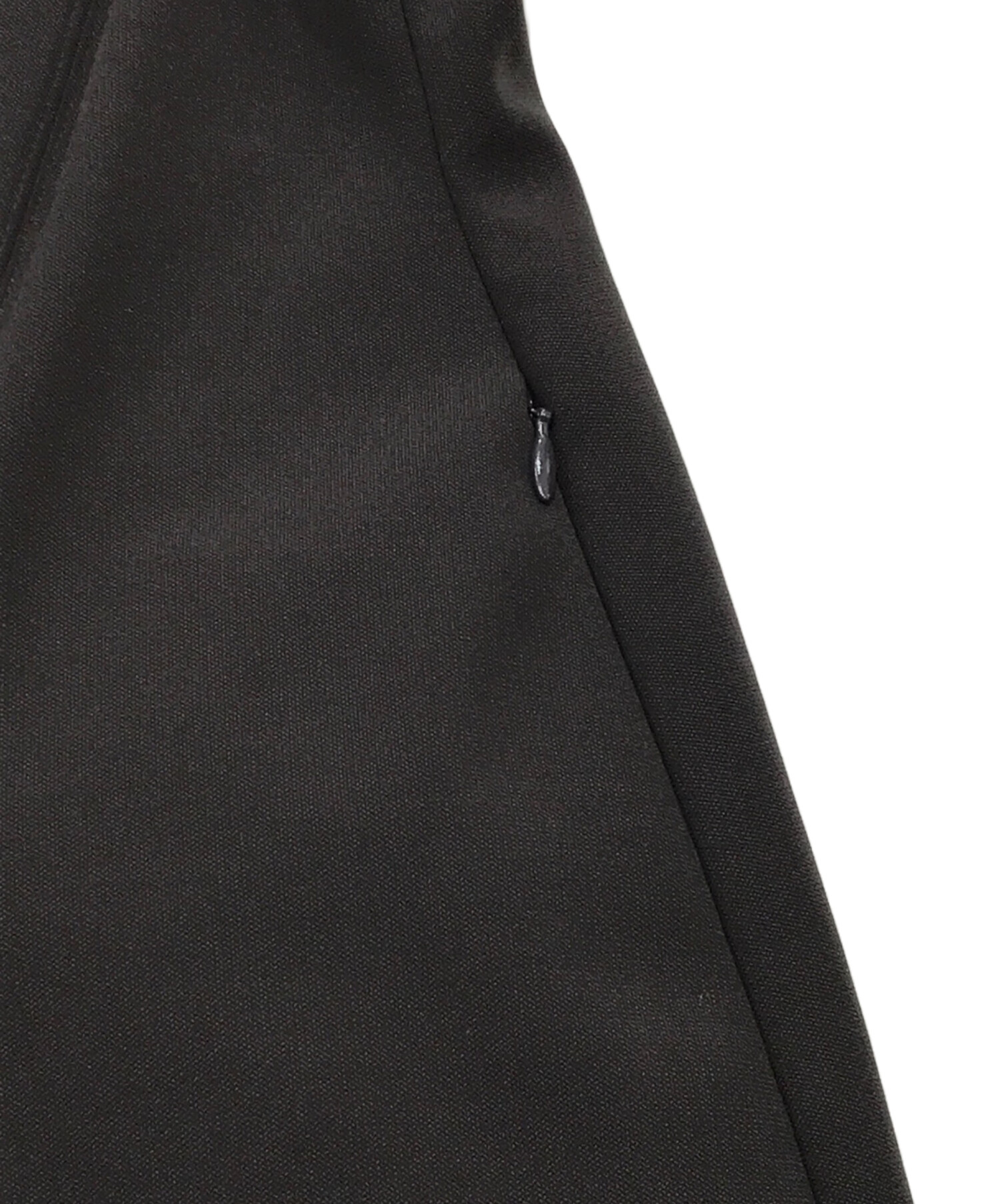 美品✨️フォクシーニューヨーク　ワンピース　ロゴ　プリーツ　ストレッチ　黒　38 FOXEY NEW YORK フォクシーニューヨーク 39931 ブラック PROMENADE