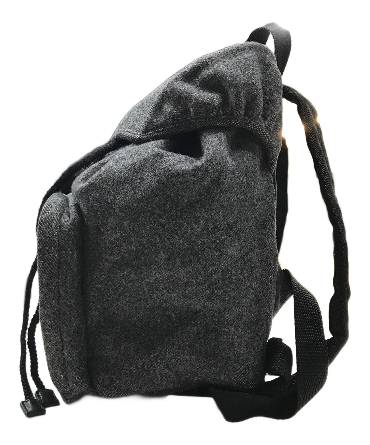 PRADAグレーミニリュック