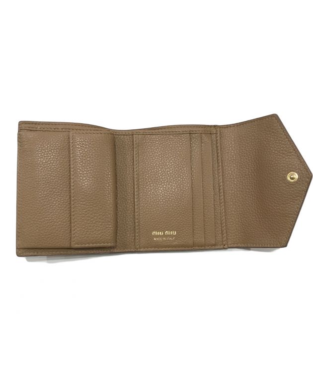 中古・古着通販】MIU MIU (ミュウミュウ) 3つ折り財布 ベージュ