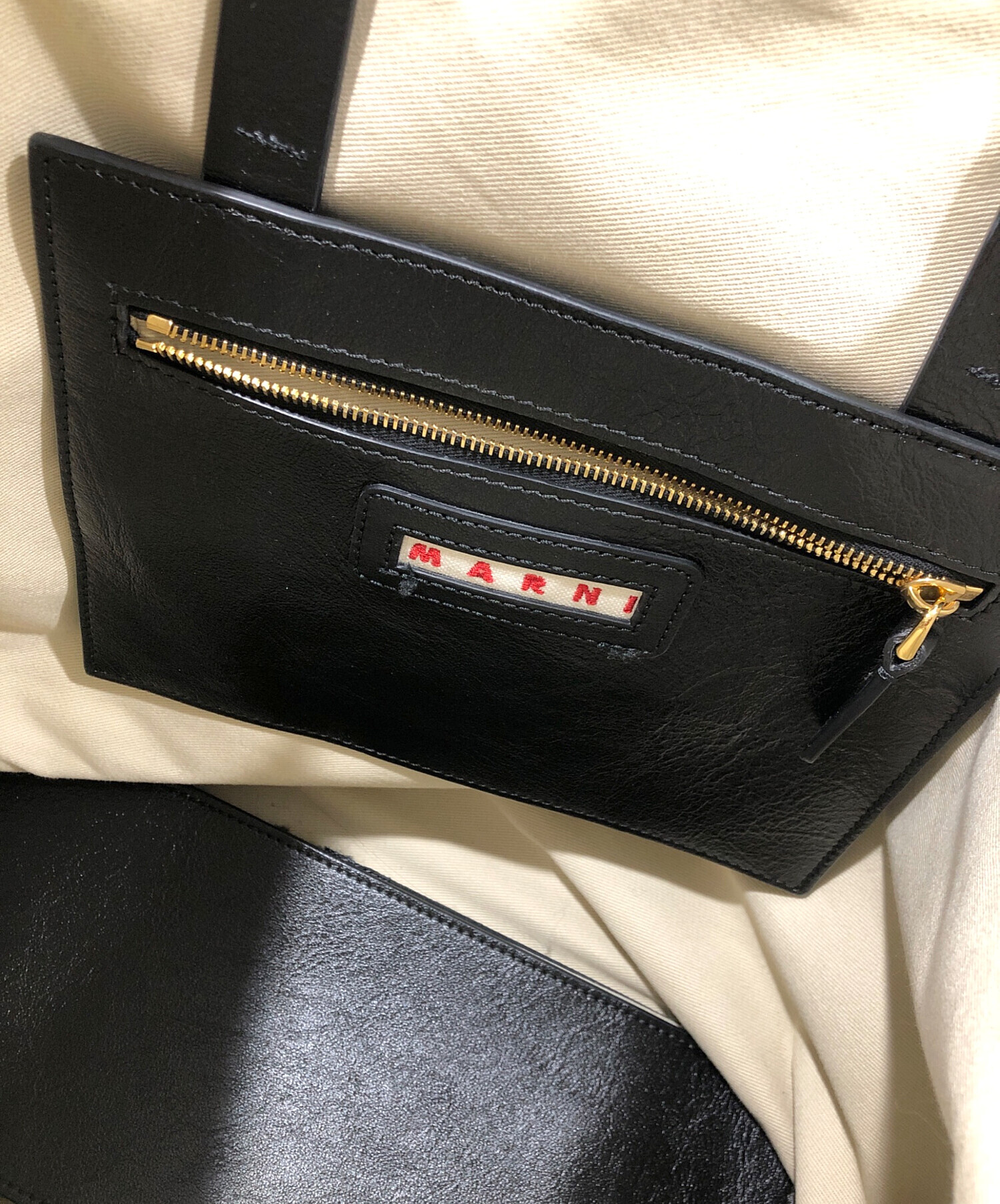 中古・古着通販】MARNI (マルニ) MUSEO SOFT LARGE TOTE ブラック 中古・古着通販】MARNI (マルニ) MUSEO SOFT LARGE TOTE ブラック
