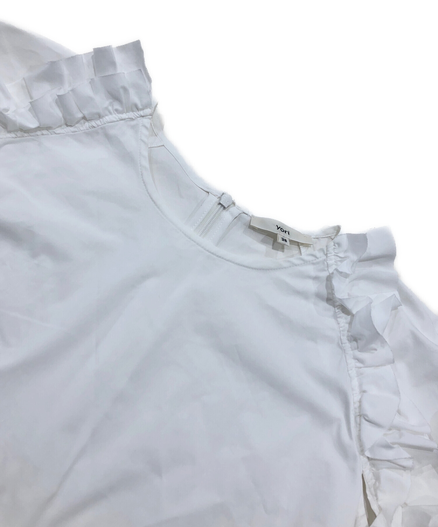 中古・古着通販】YORI (ヨリ) ケープフリルブラウス ホワイト サイズ 