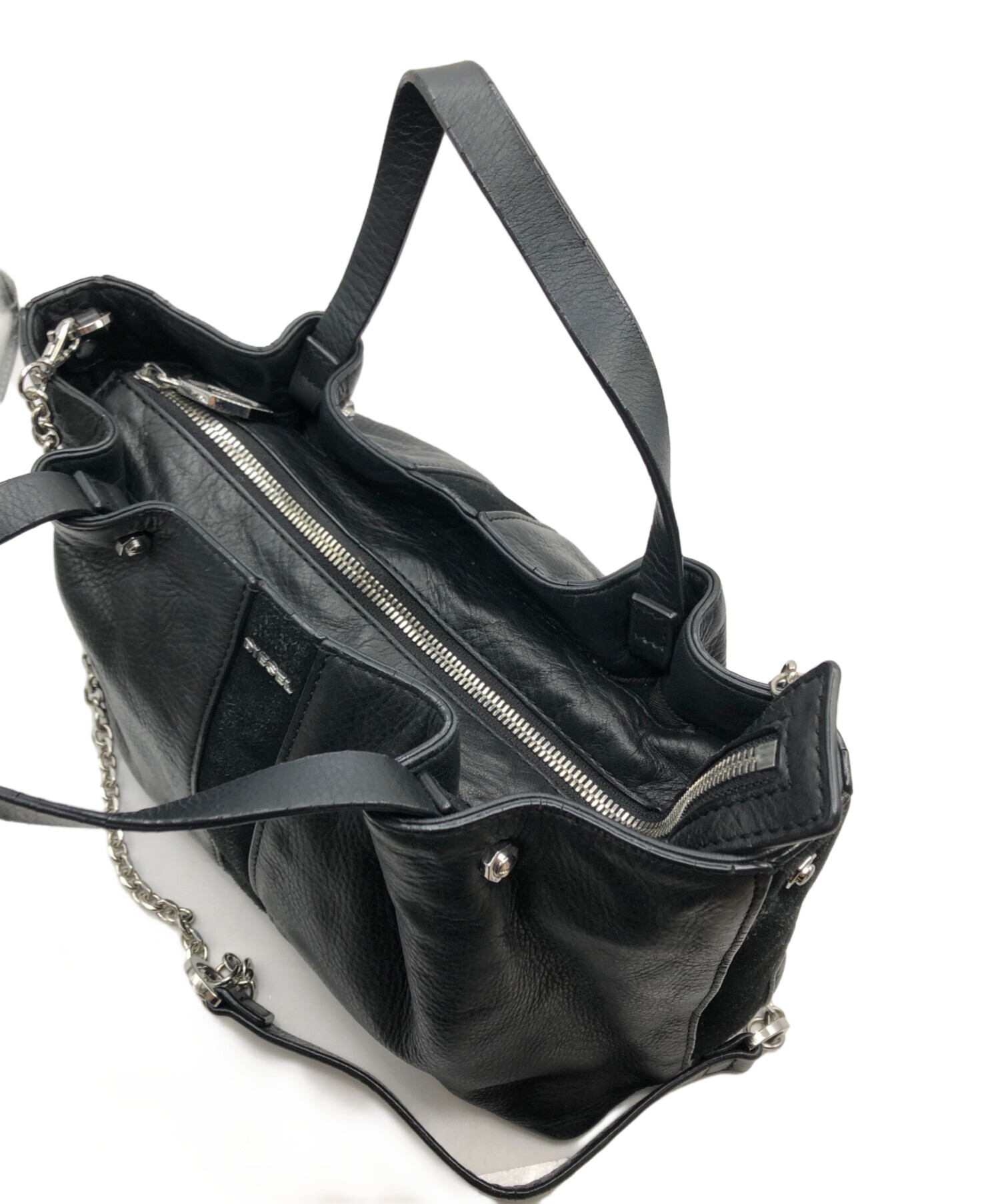 美品 DIESEL ディーゼル ショルダーバッグ FRYDA CAYAC 黒 美品 DIESEL ディーゼル ショルダーバッグ FRYDA CAYAC 黒 中古・古着