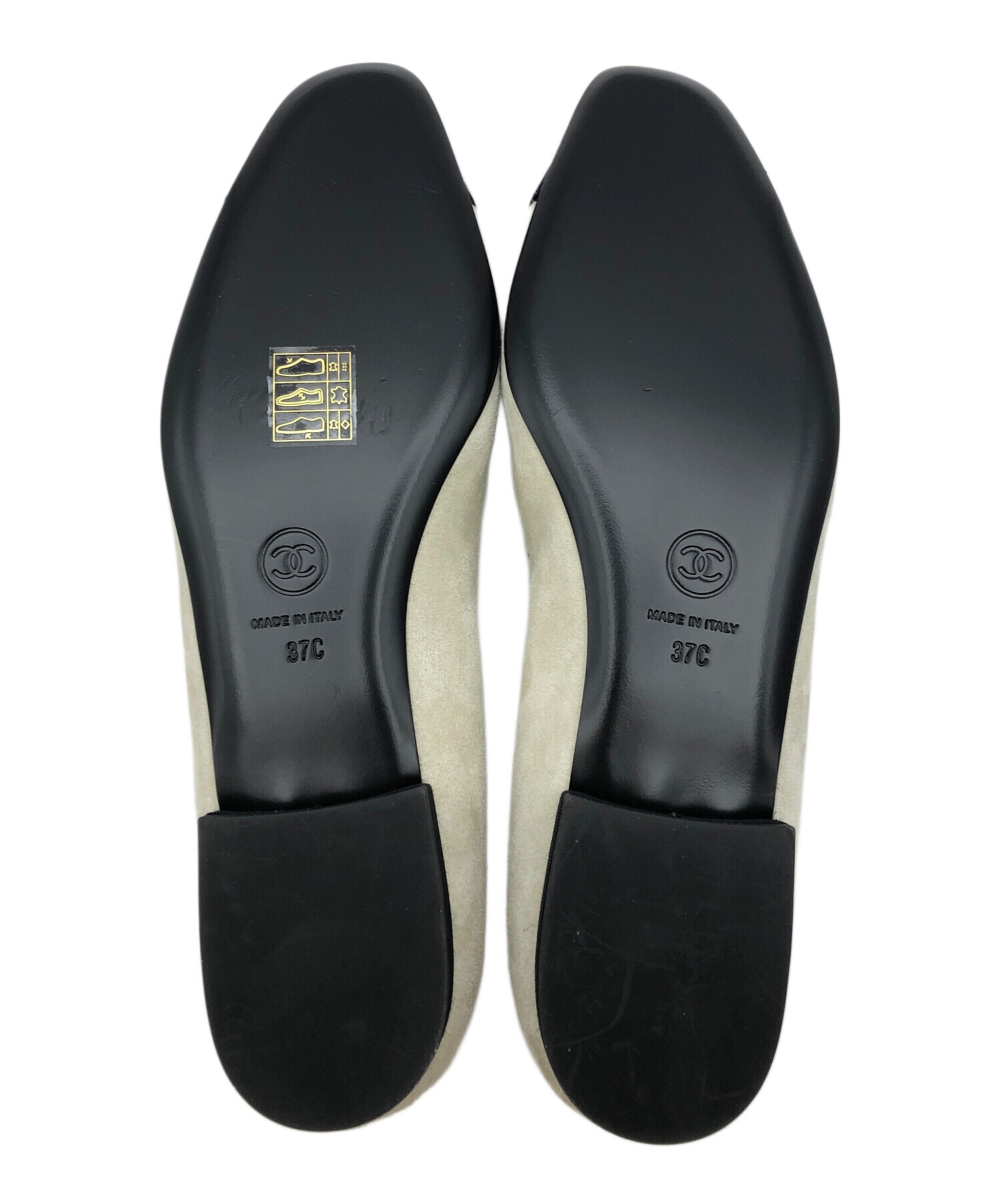 CHANEL ブラック スエード フラットパンプス