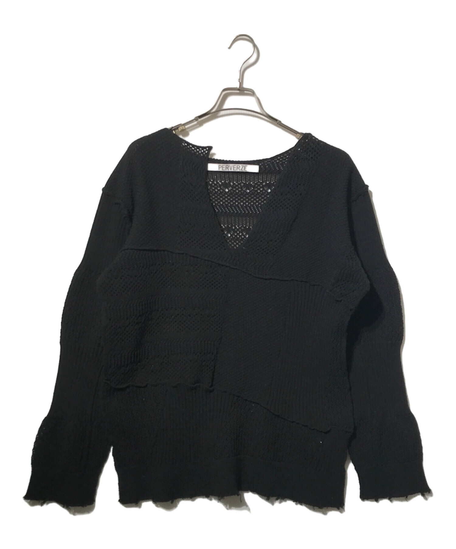 PERVERZE : パーバーズ ブラック袖ニット 中古・古着通販】PERVERZE (パーバーズ) Patch Knit Top ブラック