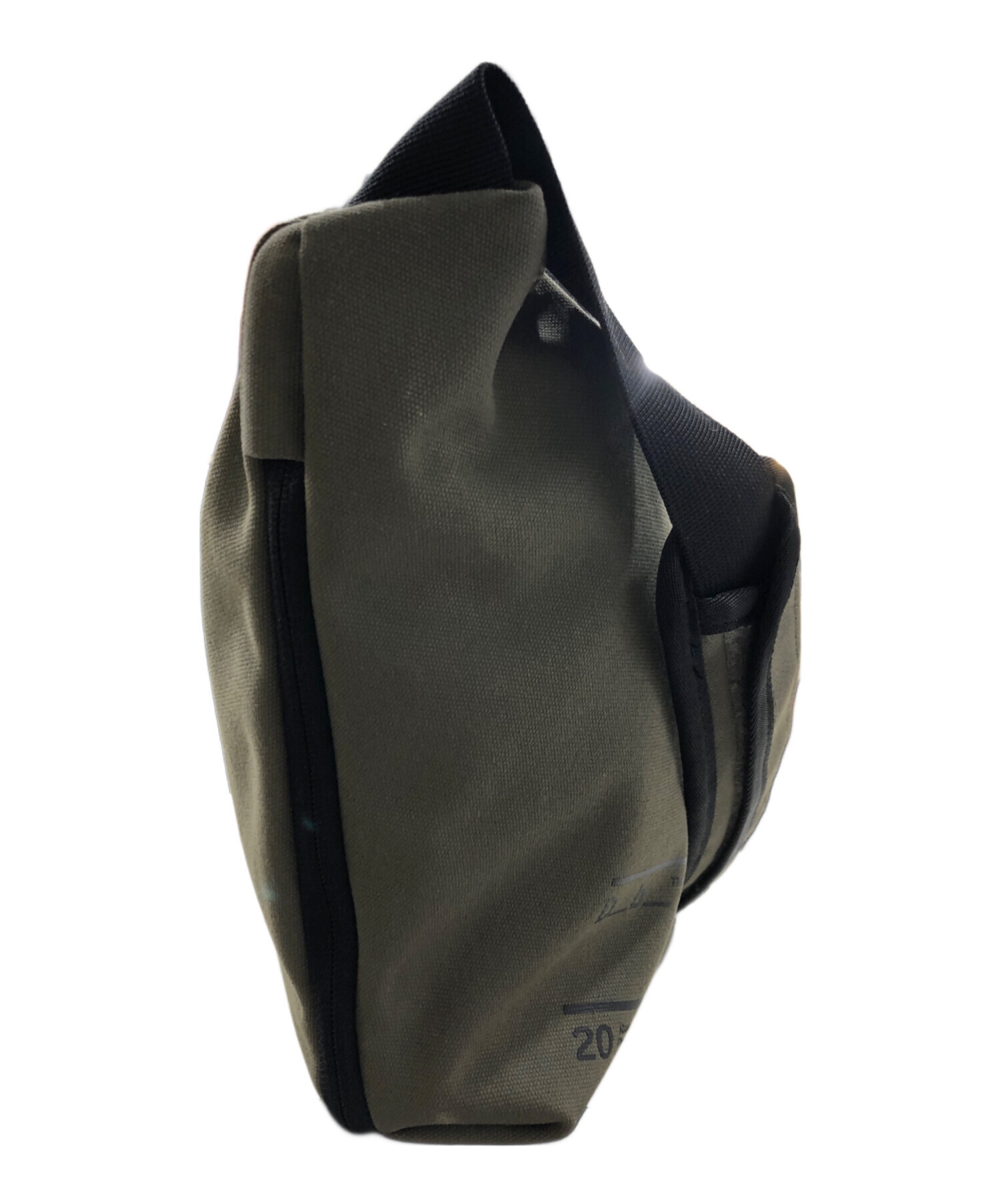 中古・古着通販】D'B (ディービー) ランマク プロ スリングバック 20L